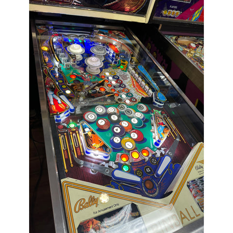 Image of Bally Eight Ball Deluxe Pinball Machine