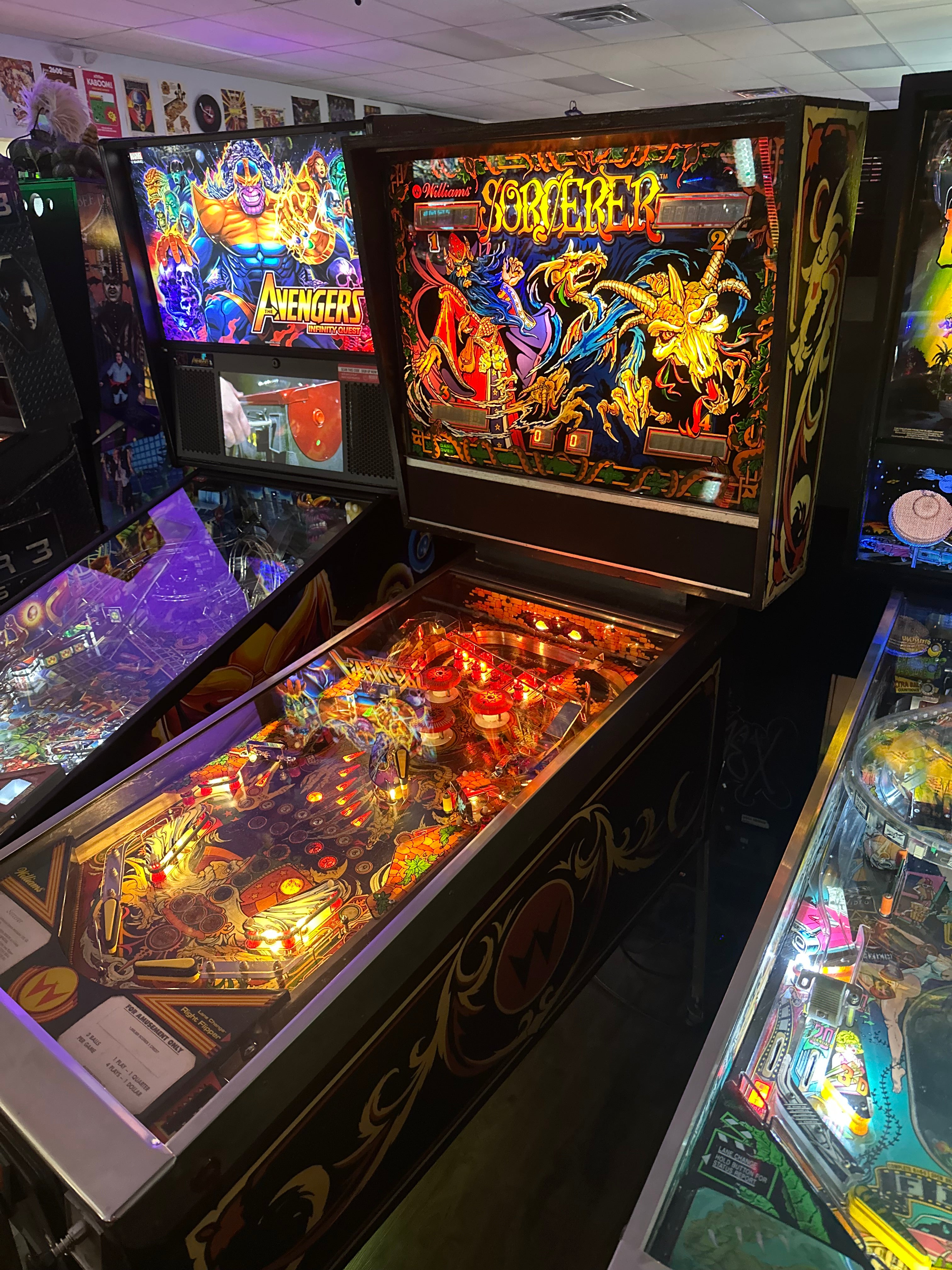Williams Sorcerer Pinball Machine