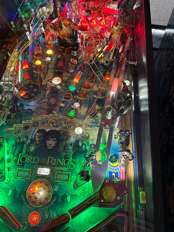 Image of Stern Pinball LOADED The Lord of the Rings Pinball Machine