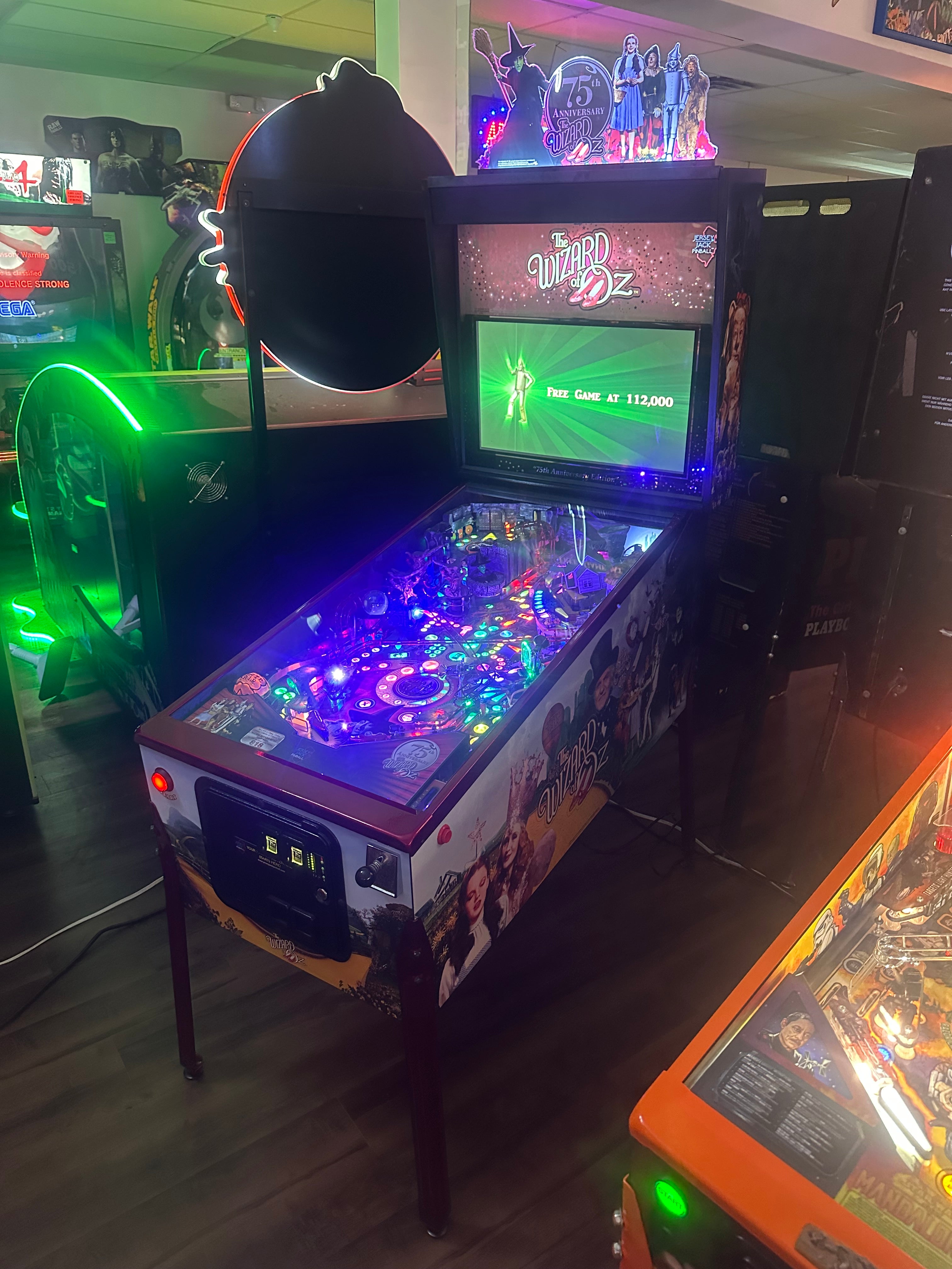 JJP Wizard of Oz 75th Anniversary Ruby Red Edition Pinball Machine