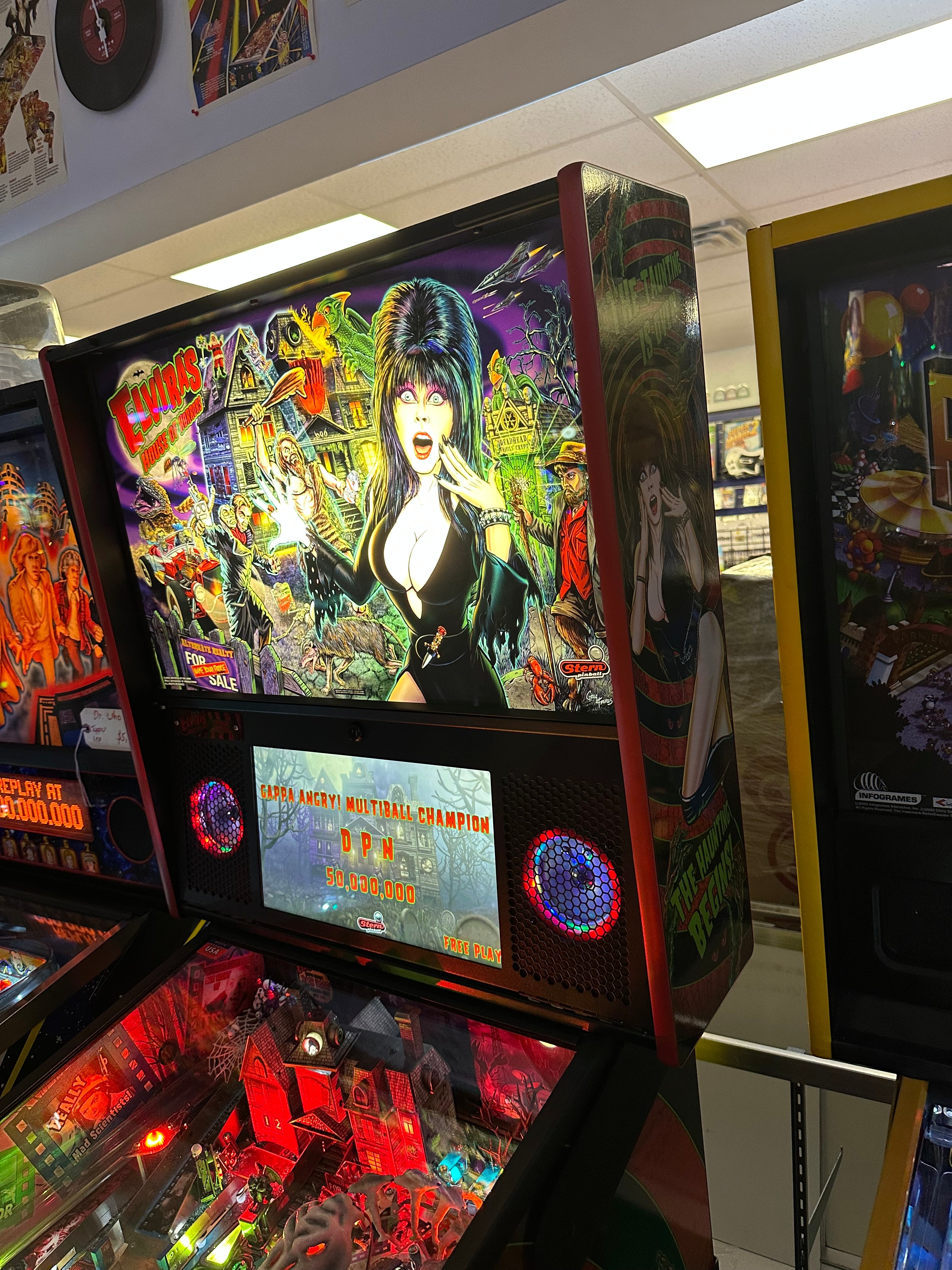 Stern Pinball Elvira's House of Horrors Premium Pinball Machine