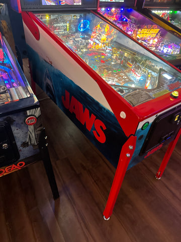Image of Stern Pinball LOADED Jaws 50th Anniversary Pinball Machine with Stern Topper