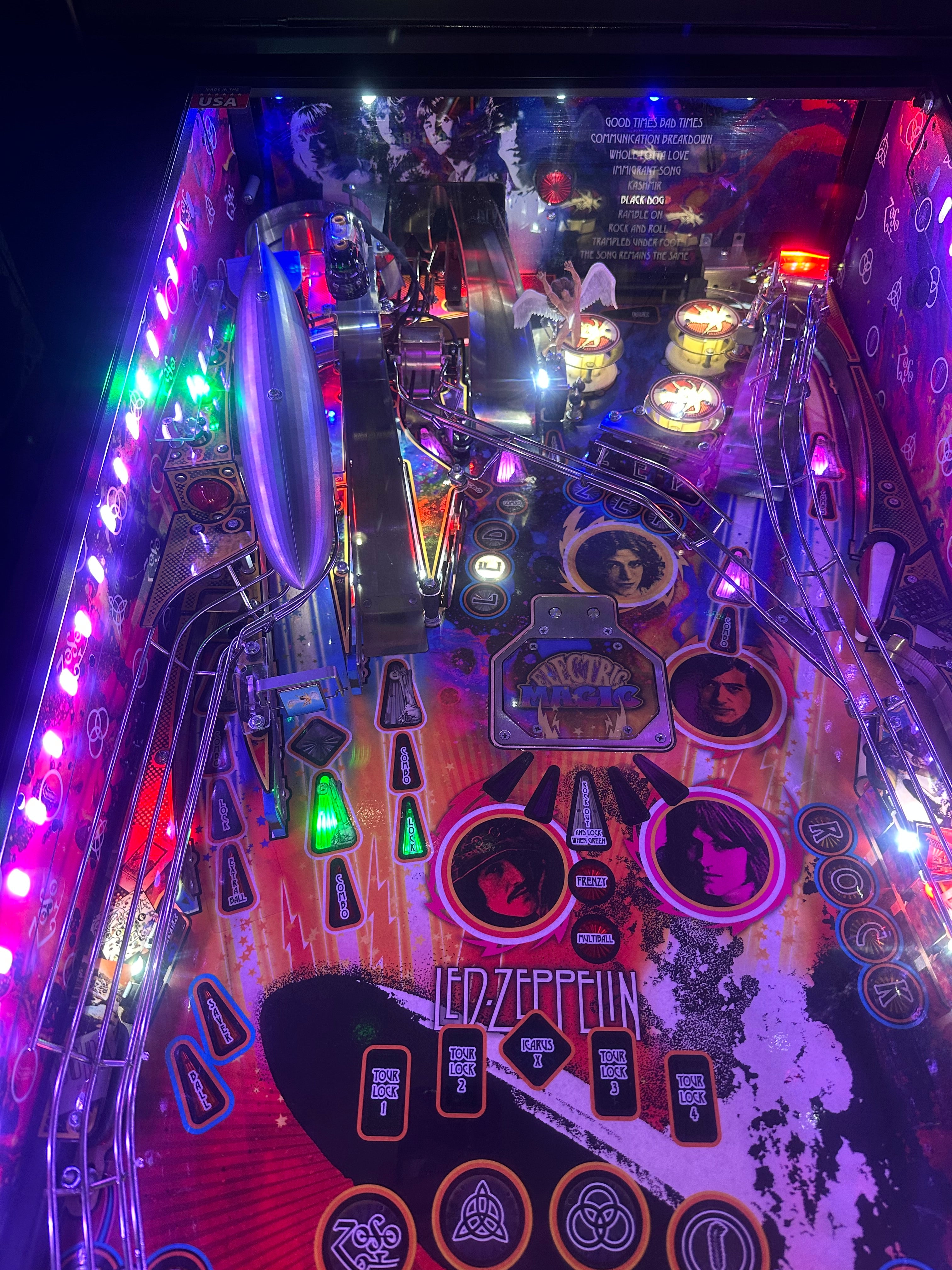 Stern Pinball LOADED Led Zeppelin Premium Pinball Machine with Official Topper