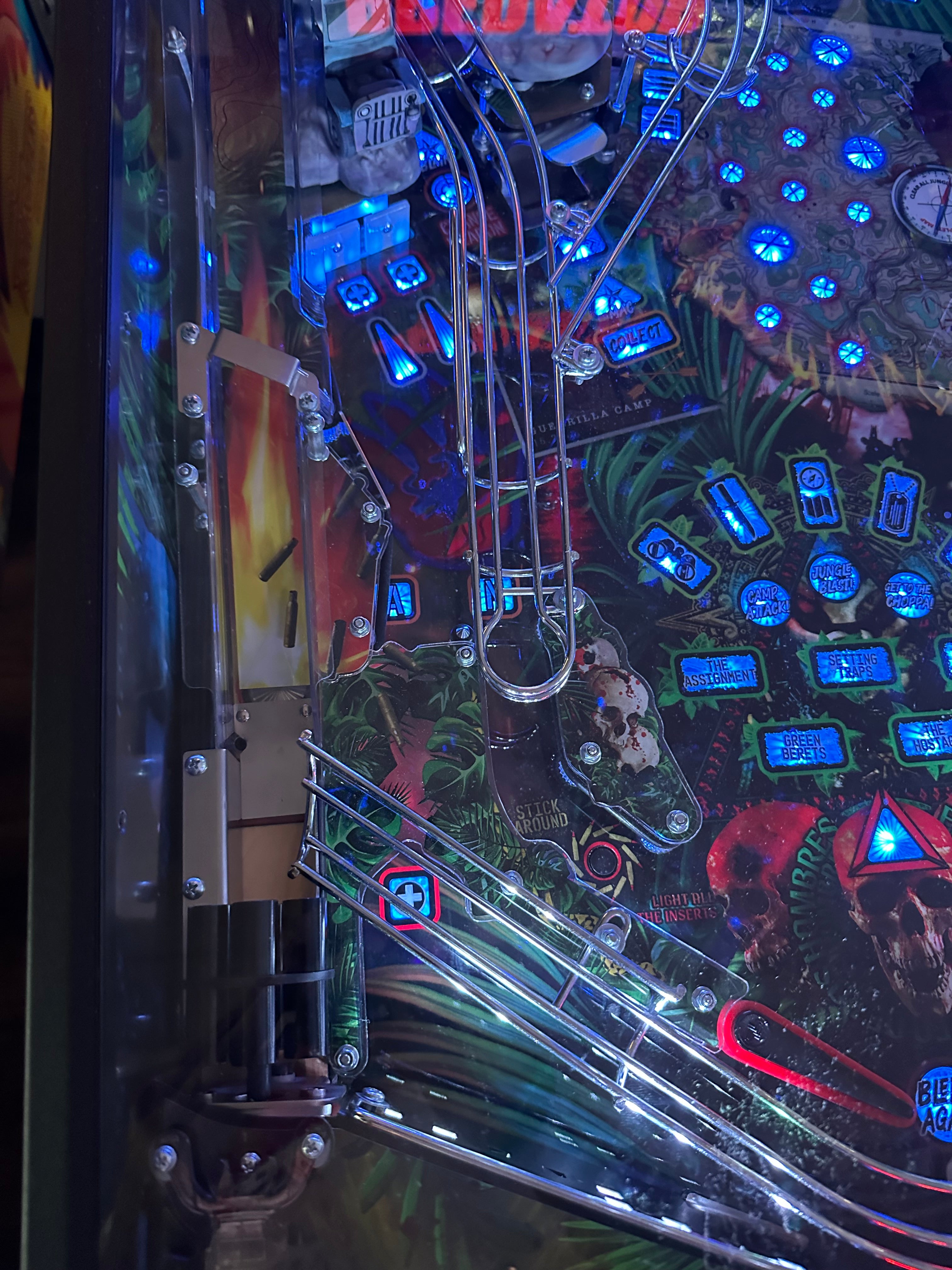 Pinball Brothers Predator Pinball Machine