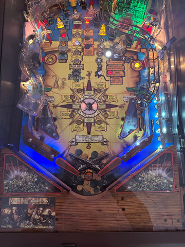 Image of Stern Pinball LOADES Pirates of the Caribbean Pinball Machine
