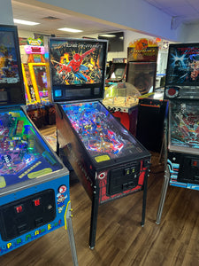 Stern Pinball Spider-Man Pinball Machine