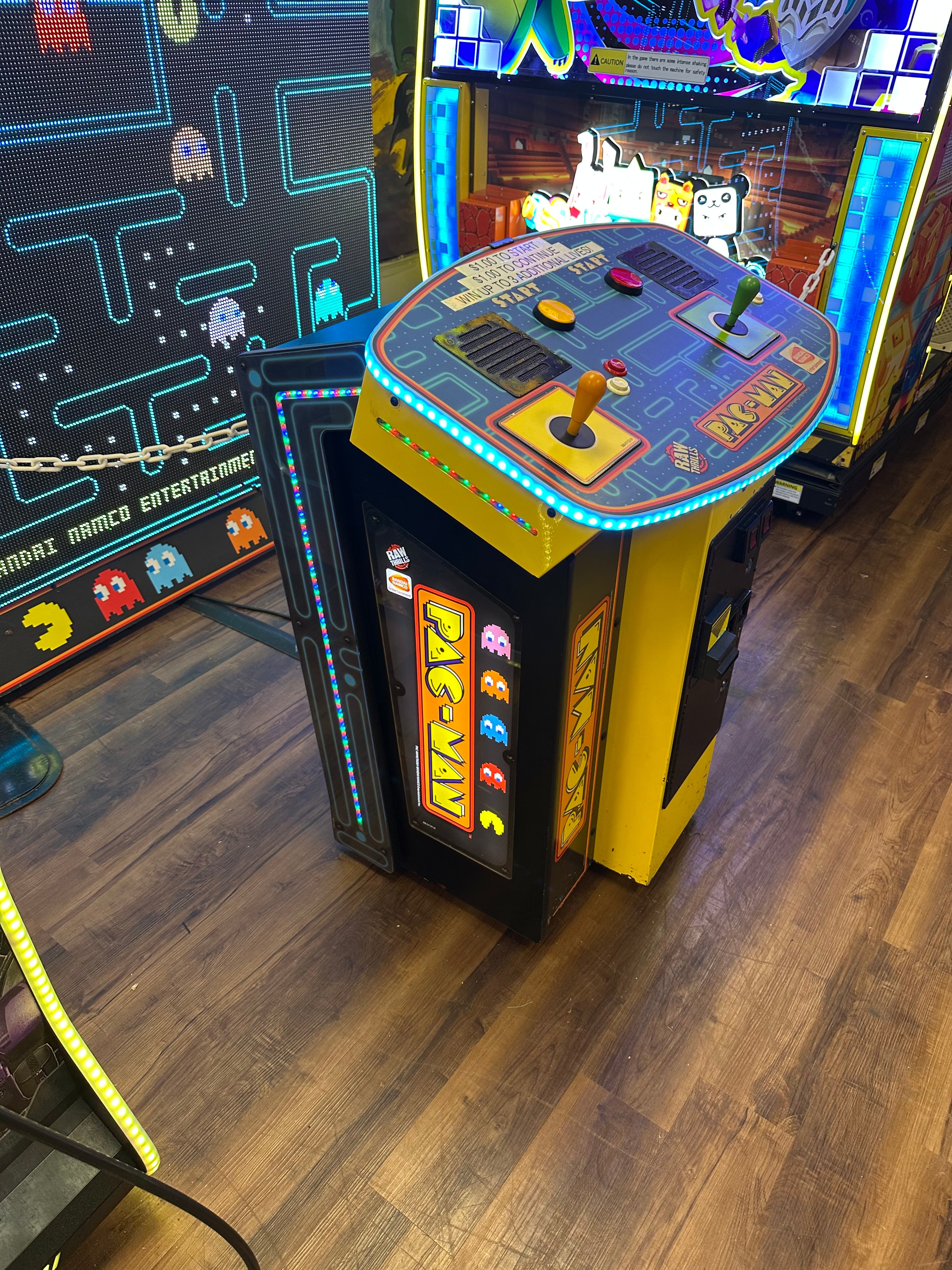 Bandai Namco World’s Largest Pac-Man & Galaga Arcade Game