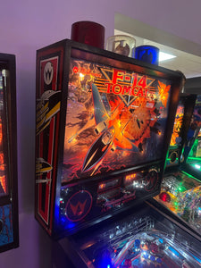 Williams F-14 Tomcat Pinball Machine