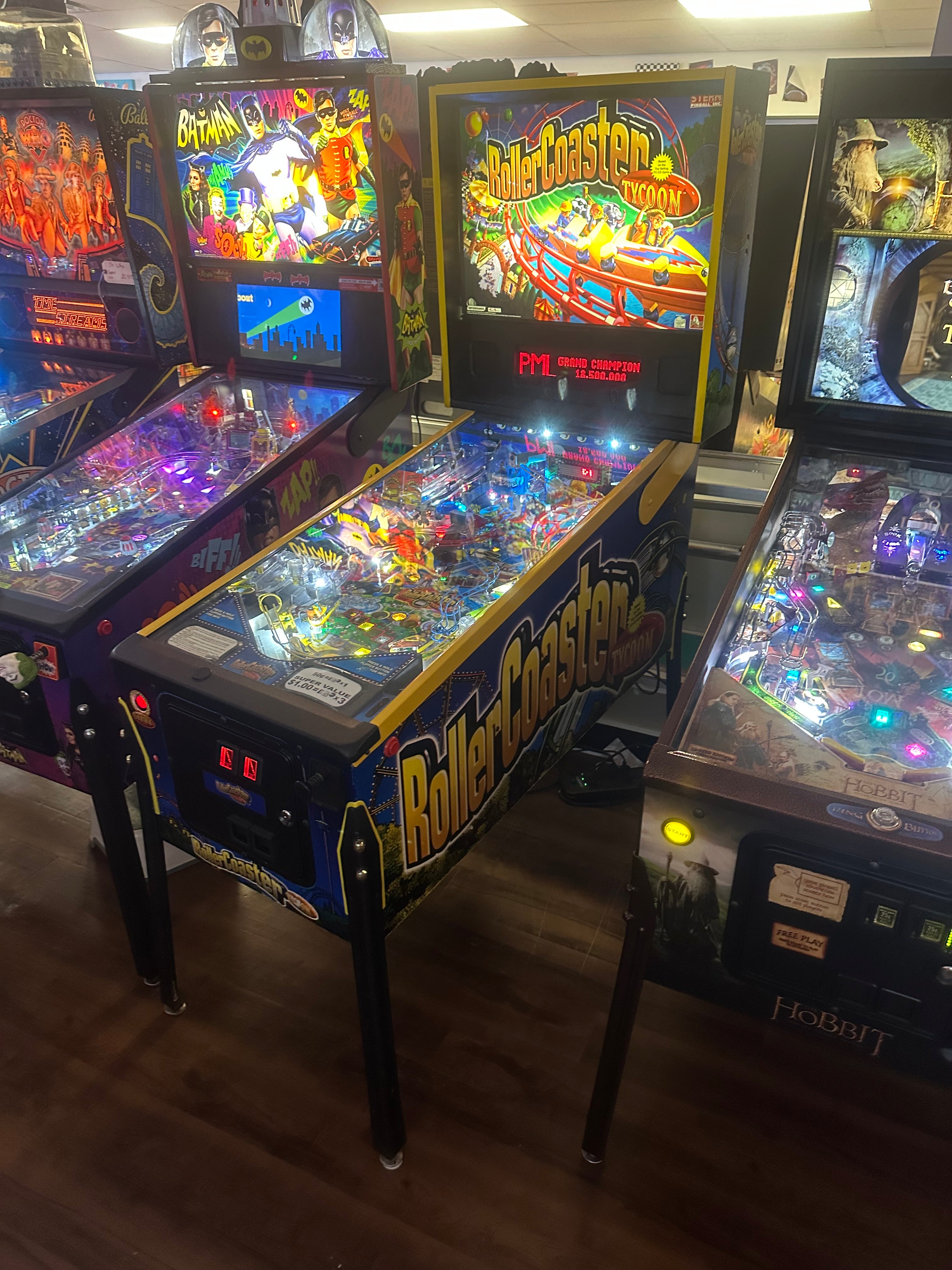 Stern Pinball Roller Coaster Tycoon Pinball Machine