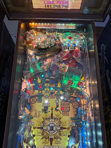 Image of Stern Pinball LOADES Pirates of the Caribbean Pinball Machine