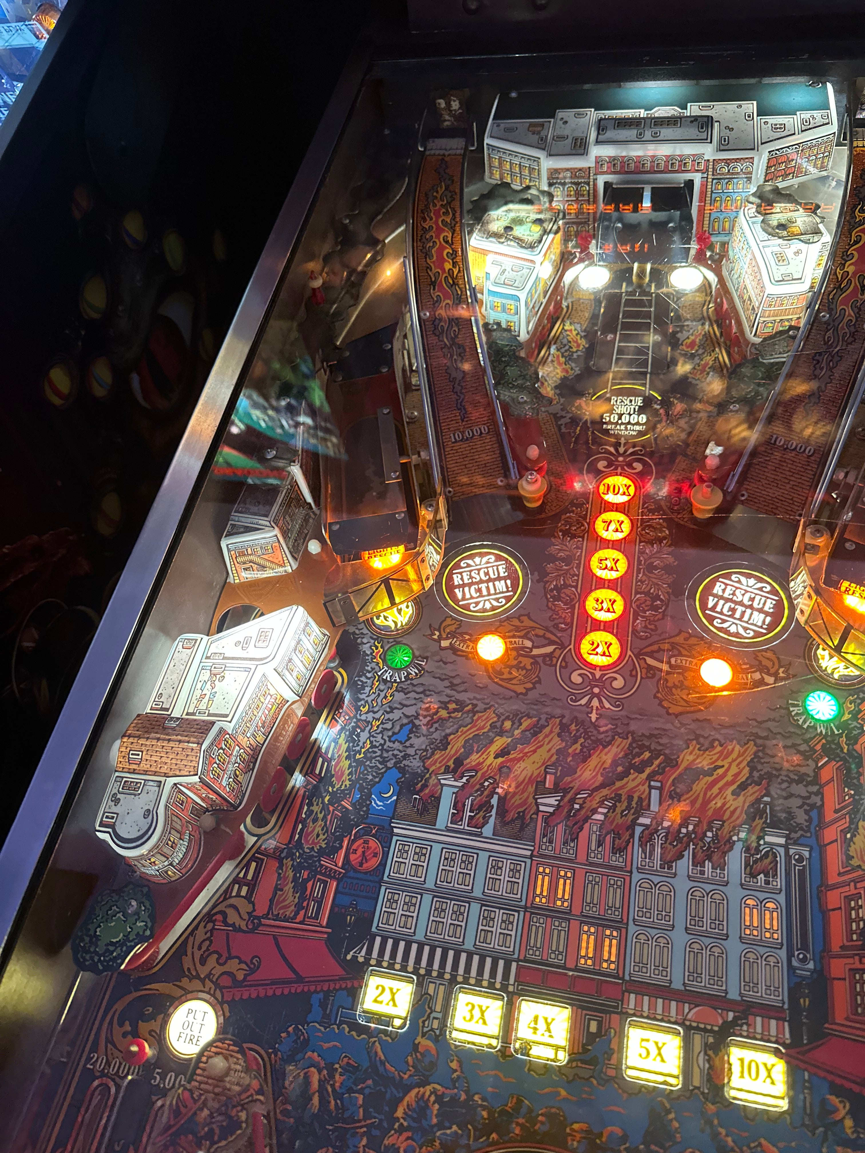 Williams Fire! Pinball Machine