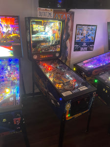 Data East LOADED Back to the Future Pinball Machine