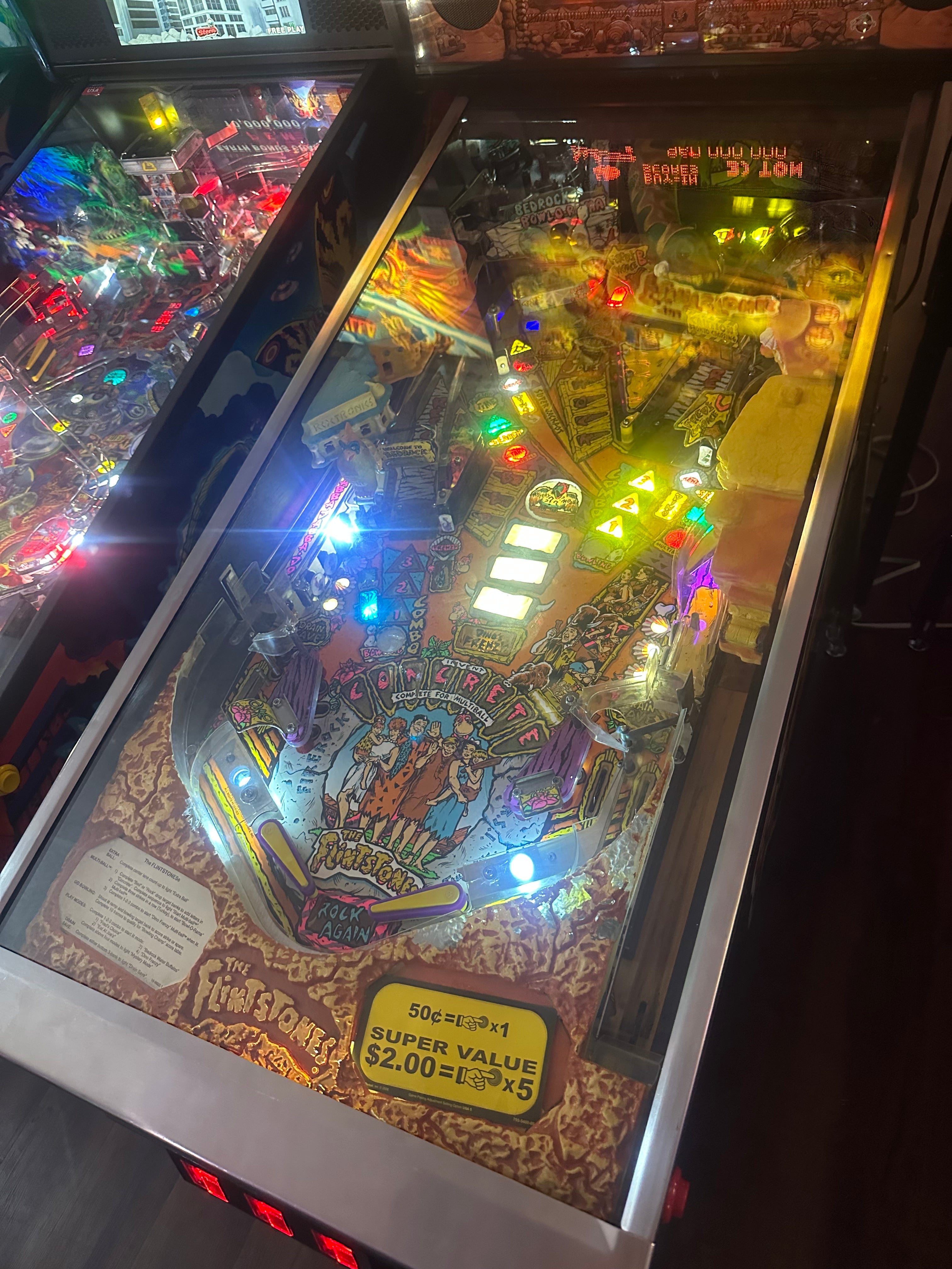 Williams The Flintstones Pinball Machine