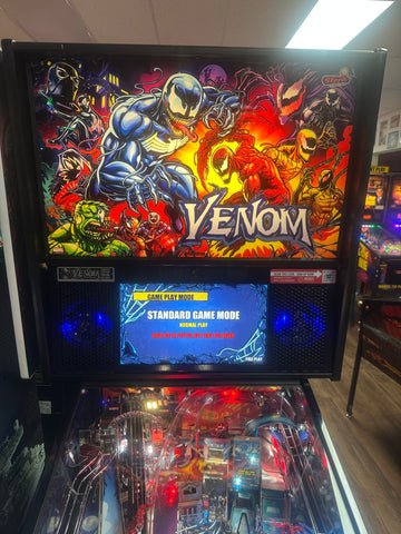 Image of Stern Pinball Venom Limited Edition Pinball Machine