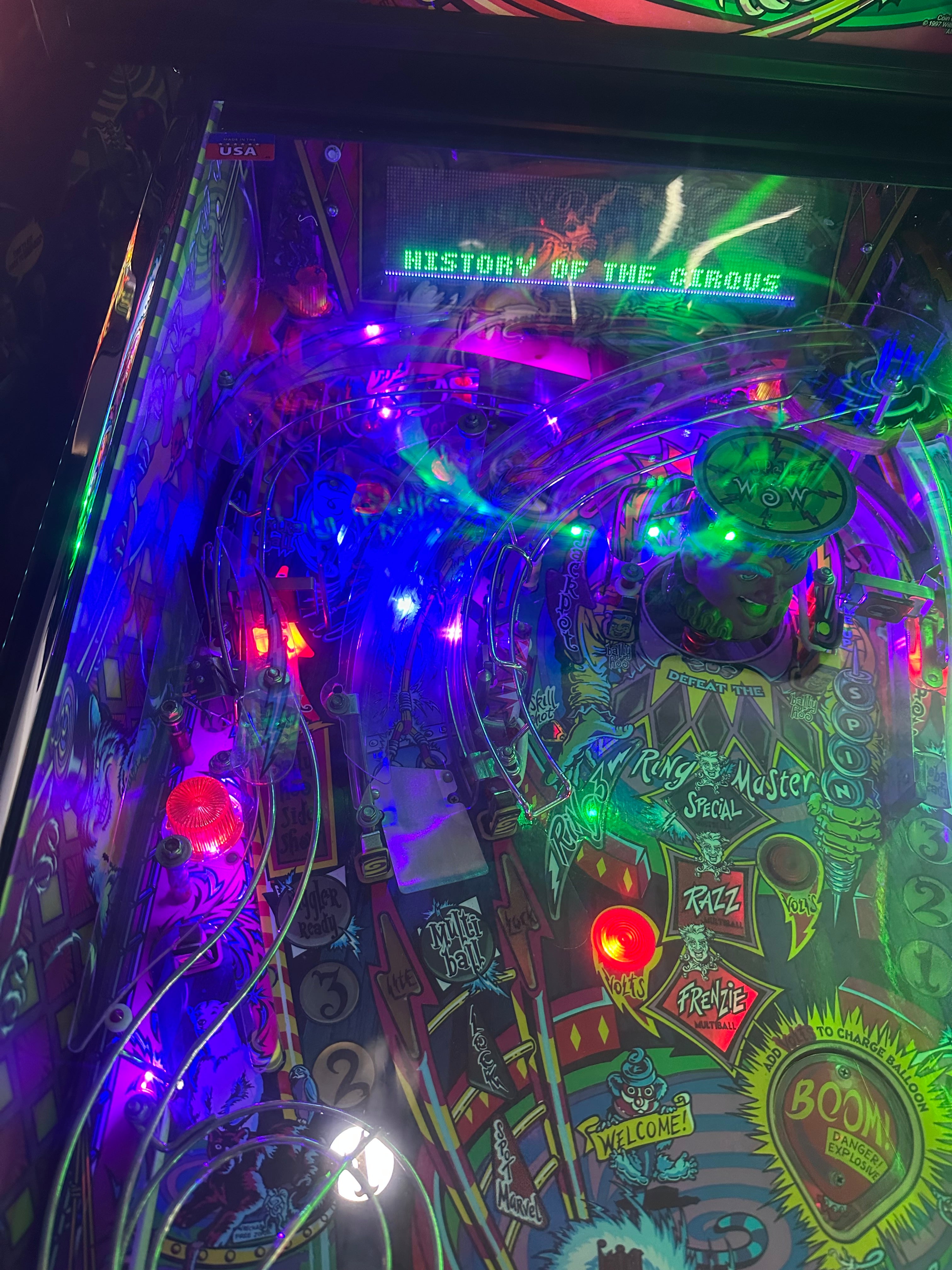Bally Cirqus Voltaire Pinball Machine