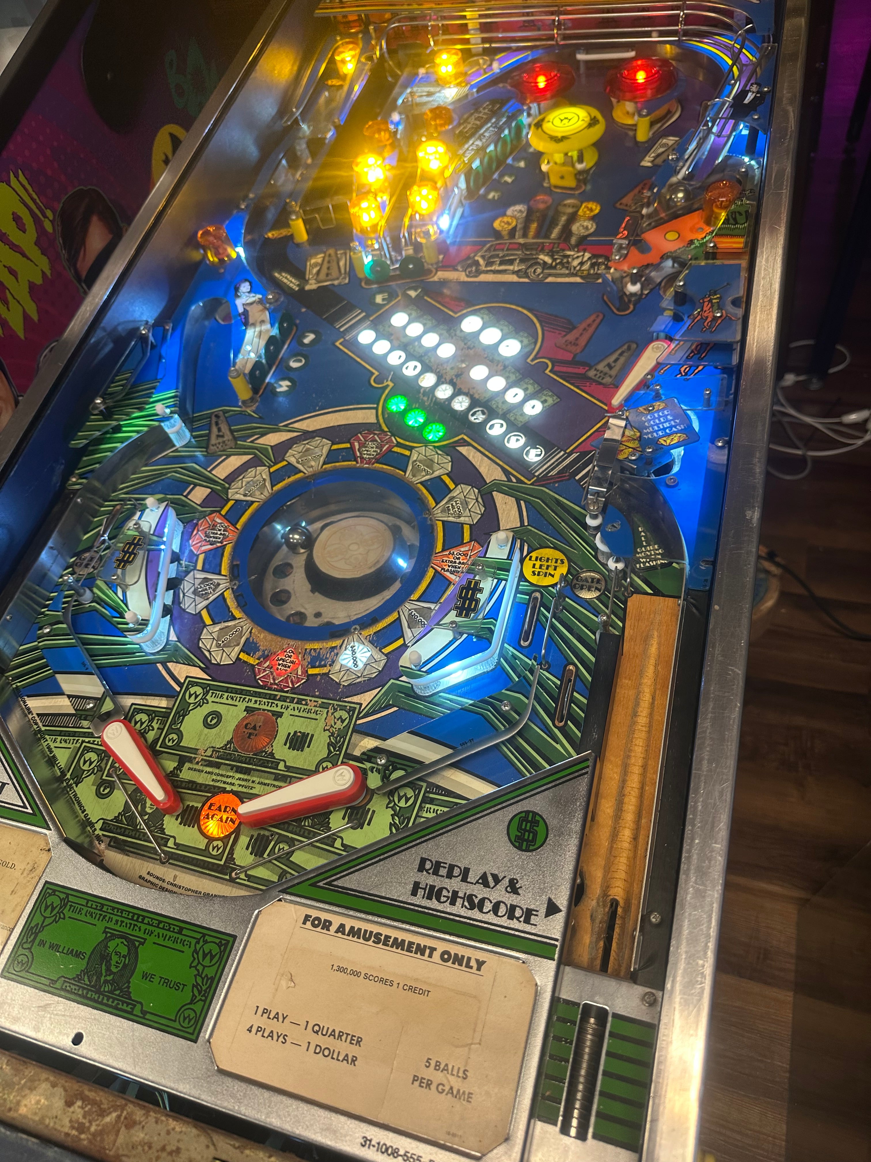 Williams Millionaire Pinball Machine