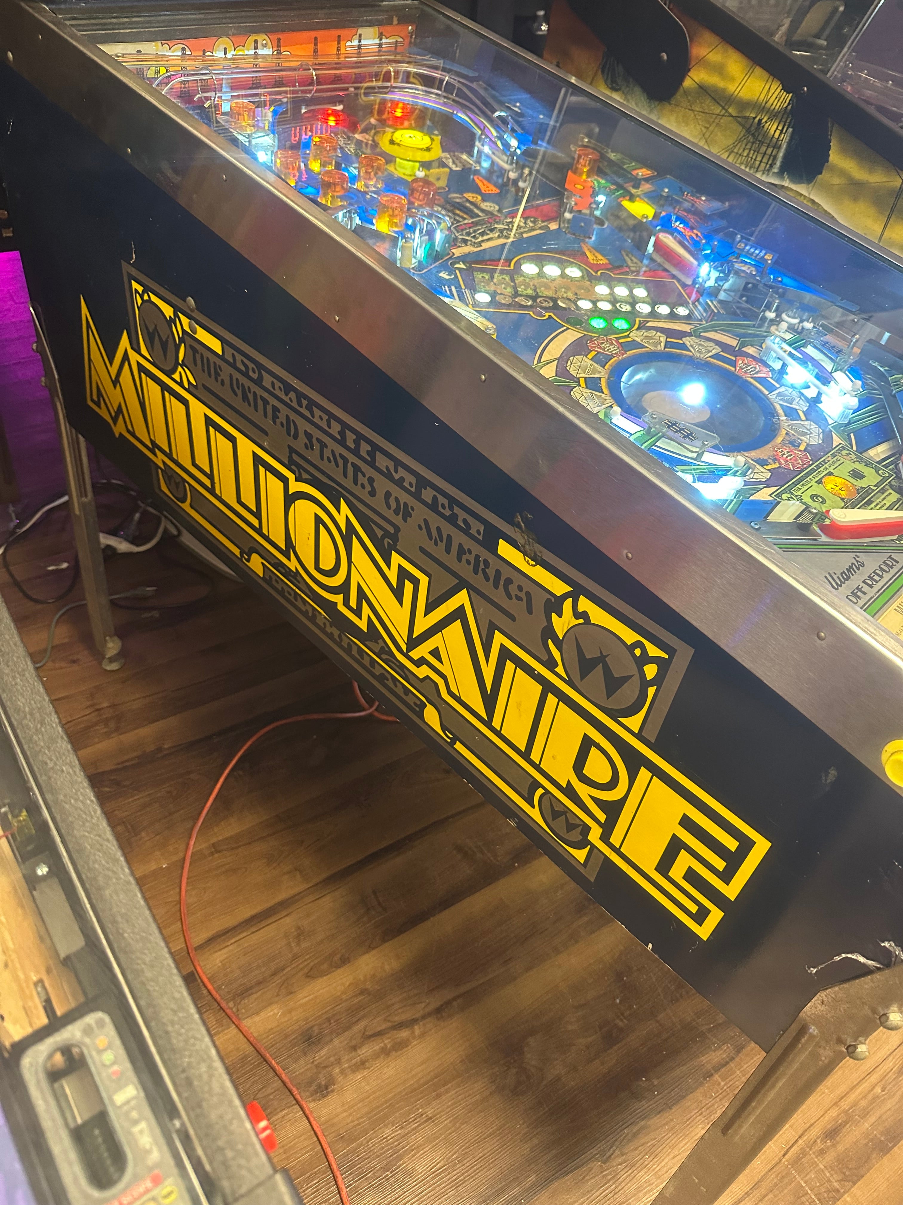 Williams Millionaire Pinball Machine