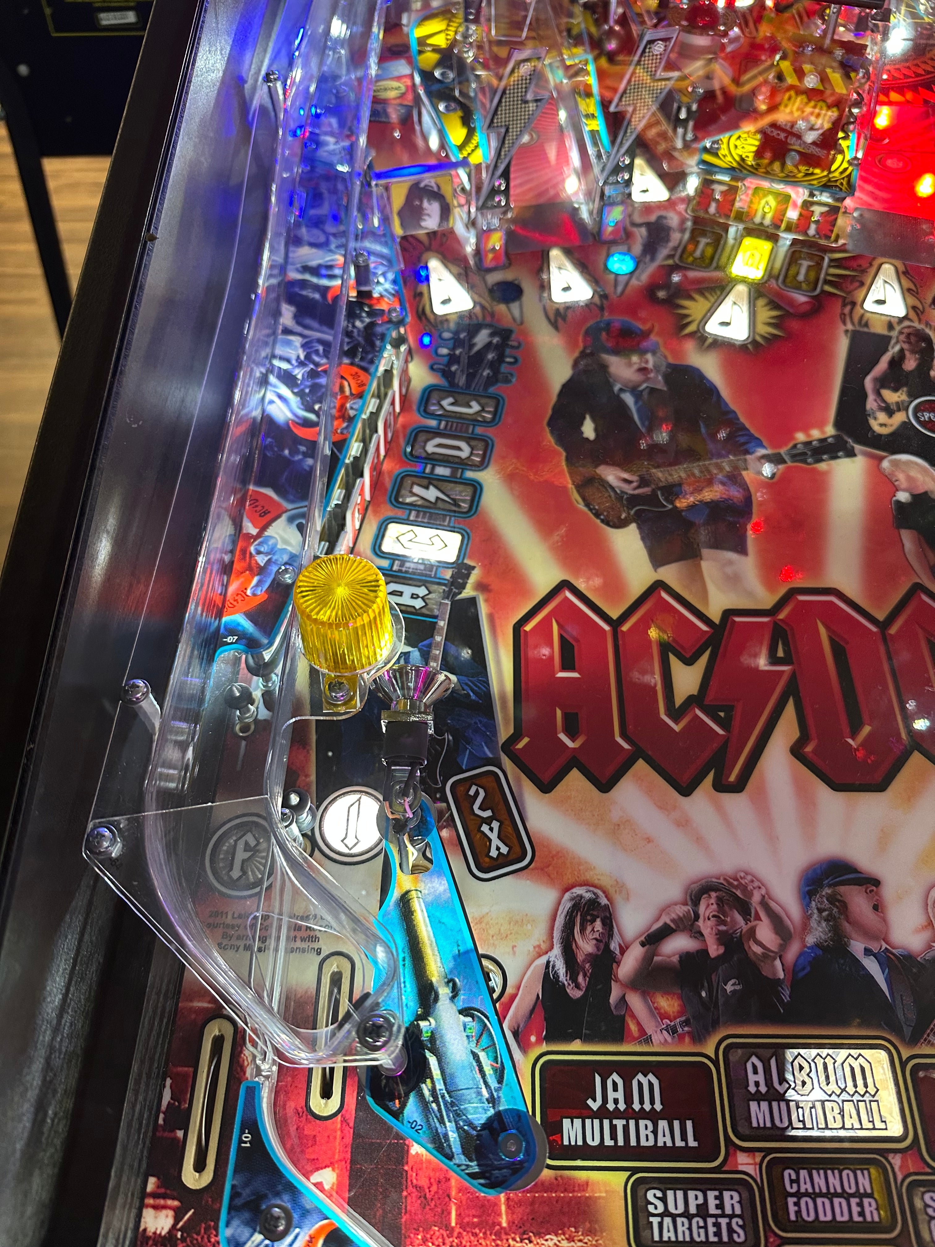 Stern Pinball AC/DC Pro Vault Pinball Machine
