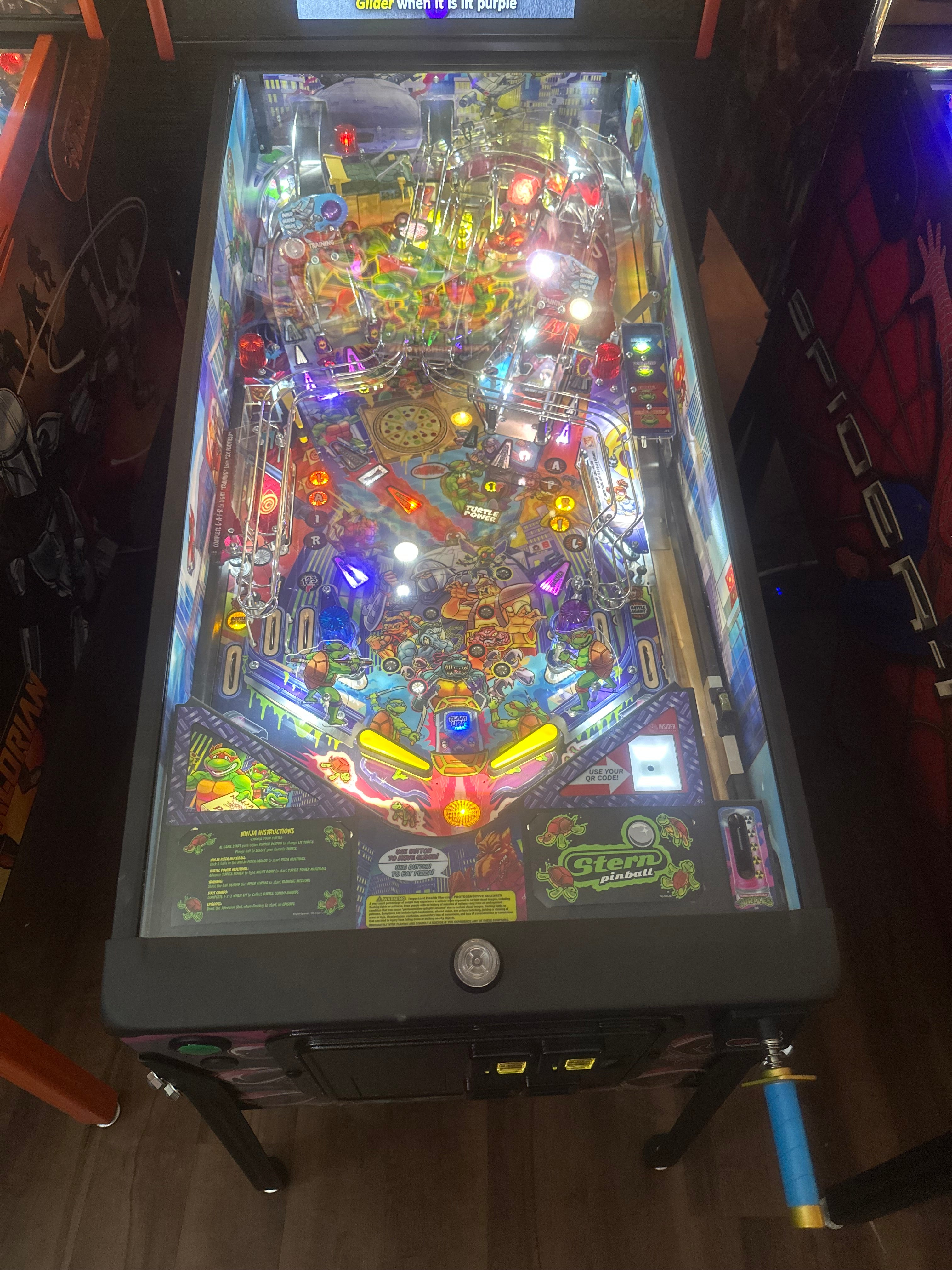 Stern Pinball LOADED Teenage Mutant Ninja Turtles Premium Pinball Machine