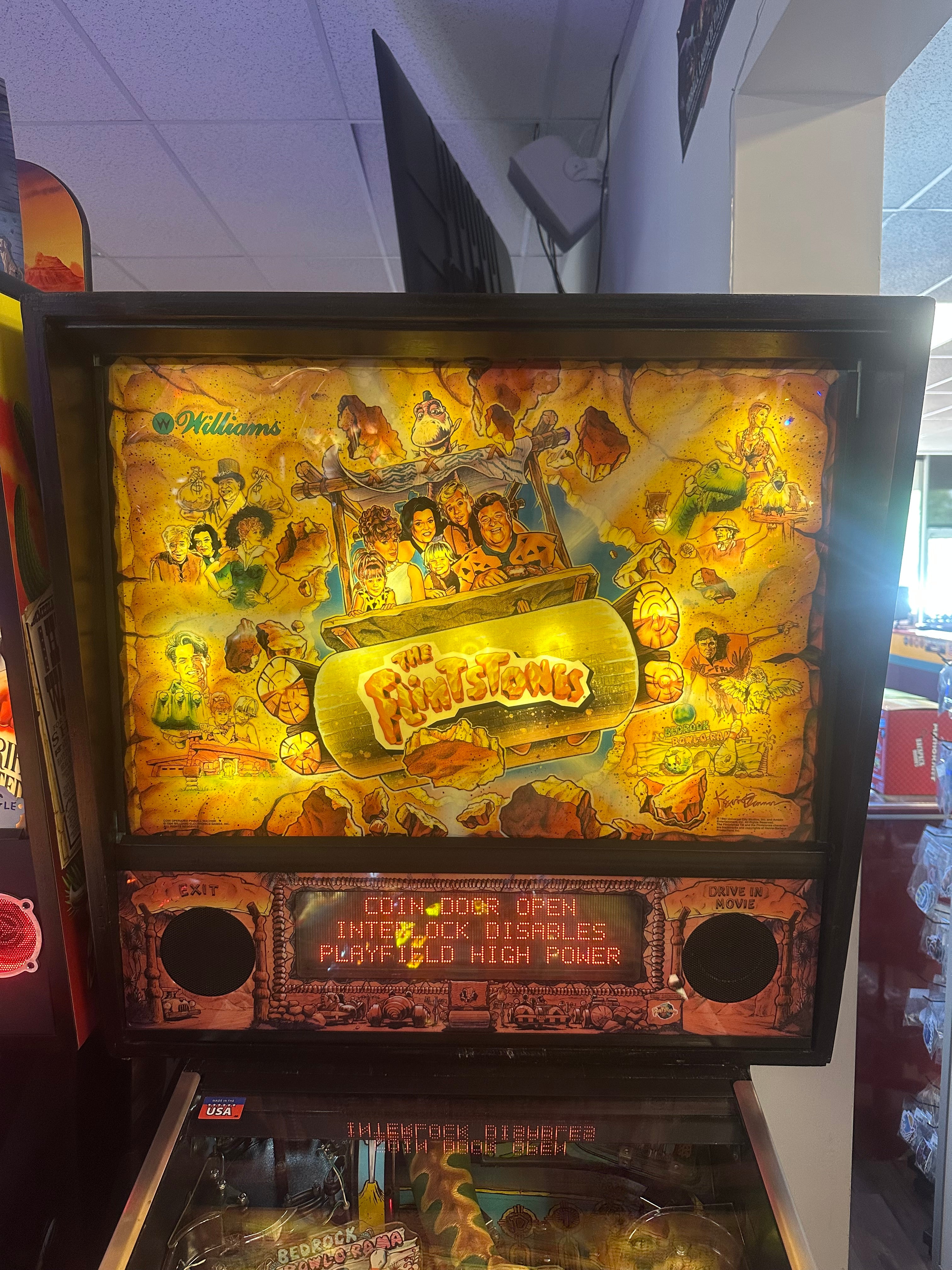 Williams The Flintstones Pinball Machine