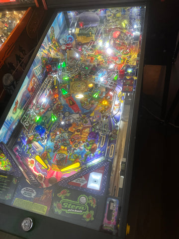 Image of Stern Pinball LOADED Teenage Mutant Ninja Turtles Premium Pinball Machine
