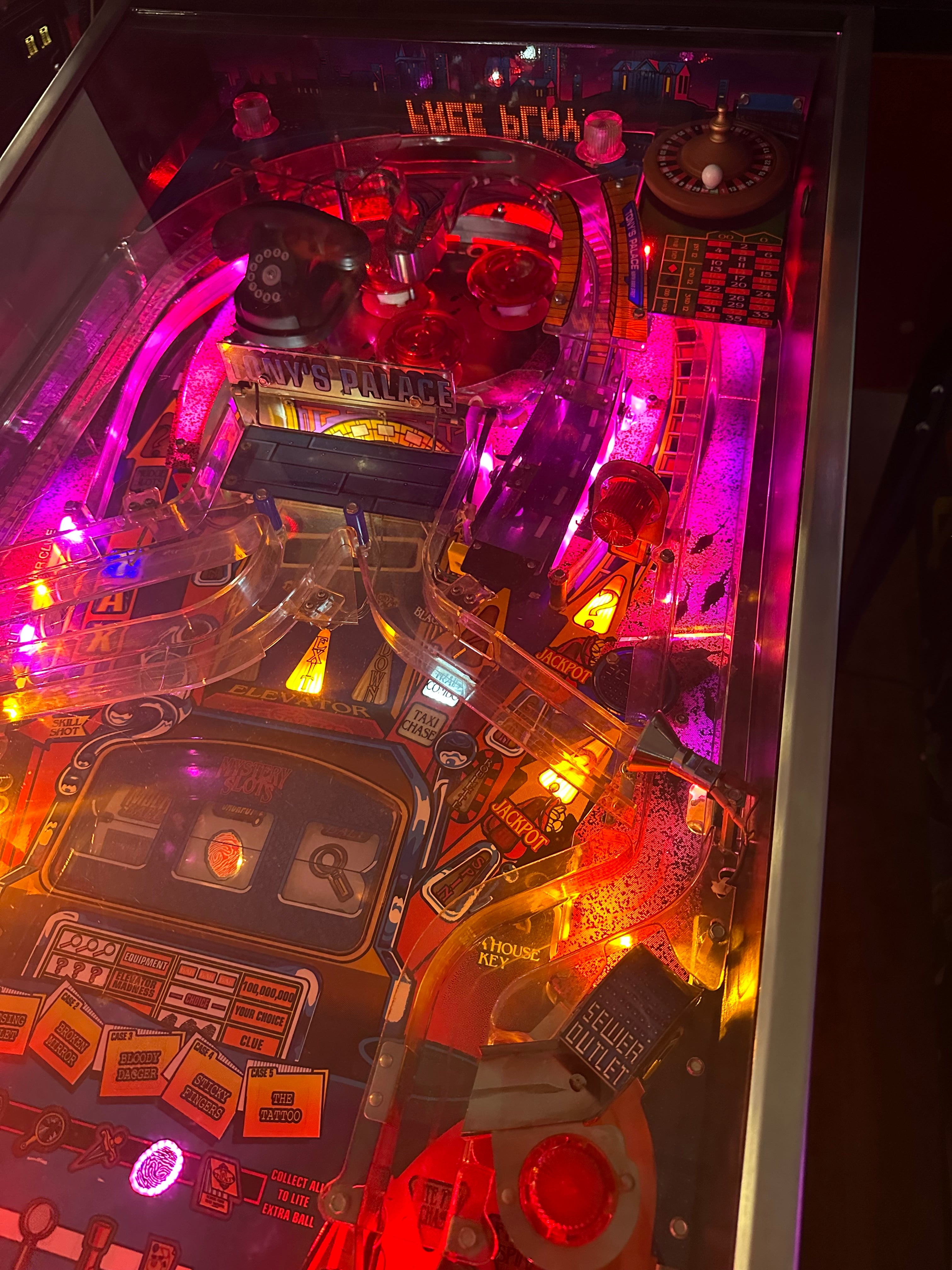 Bally Who Dunnit Pinball Machine