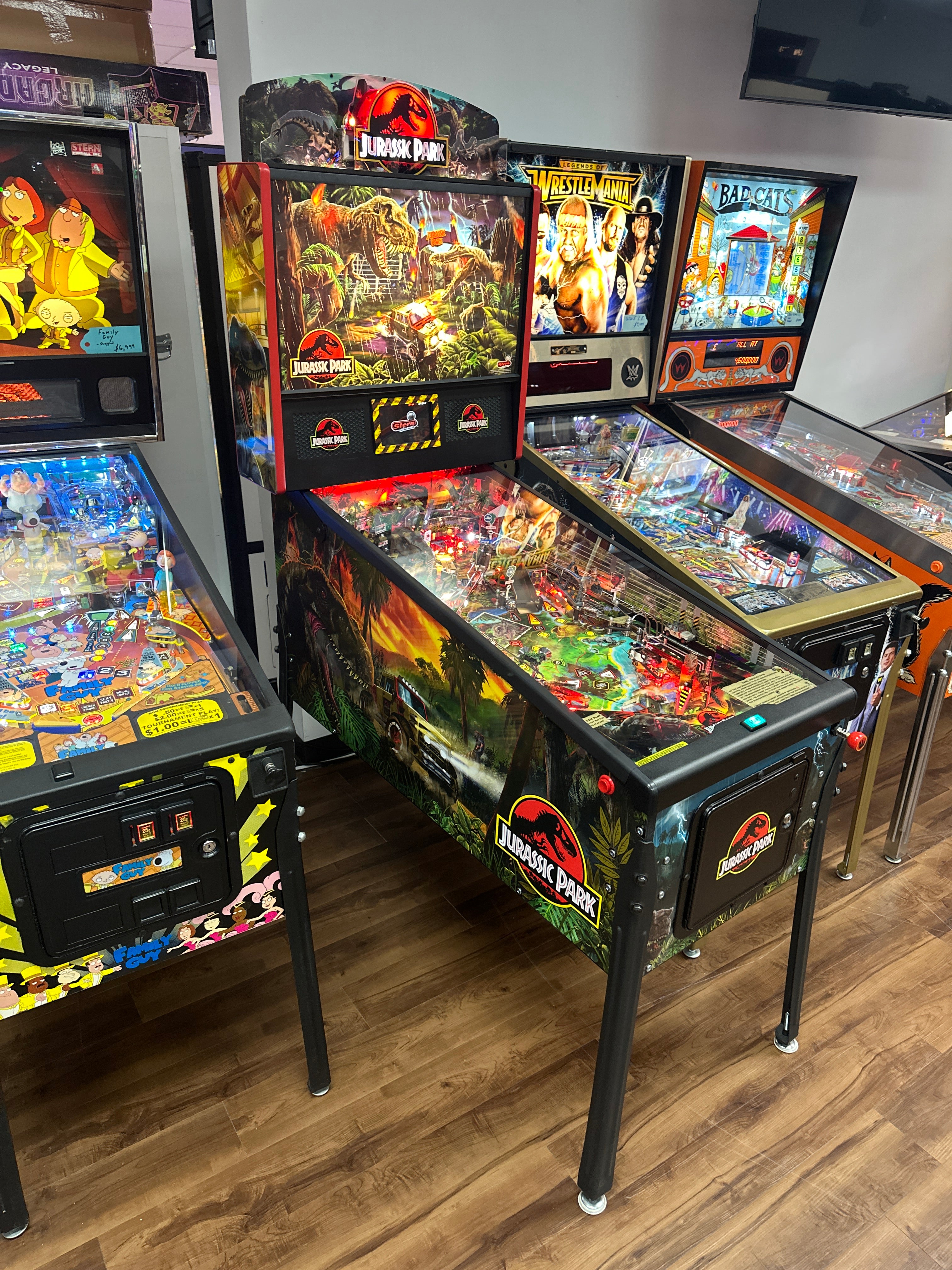 Stern Pinball LOADED Jurassic Park Home Pinball Machine