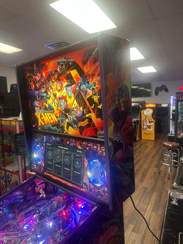 Image of Stern Pinball The Uncanny X-Men Limited Edition Pinball Machine