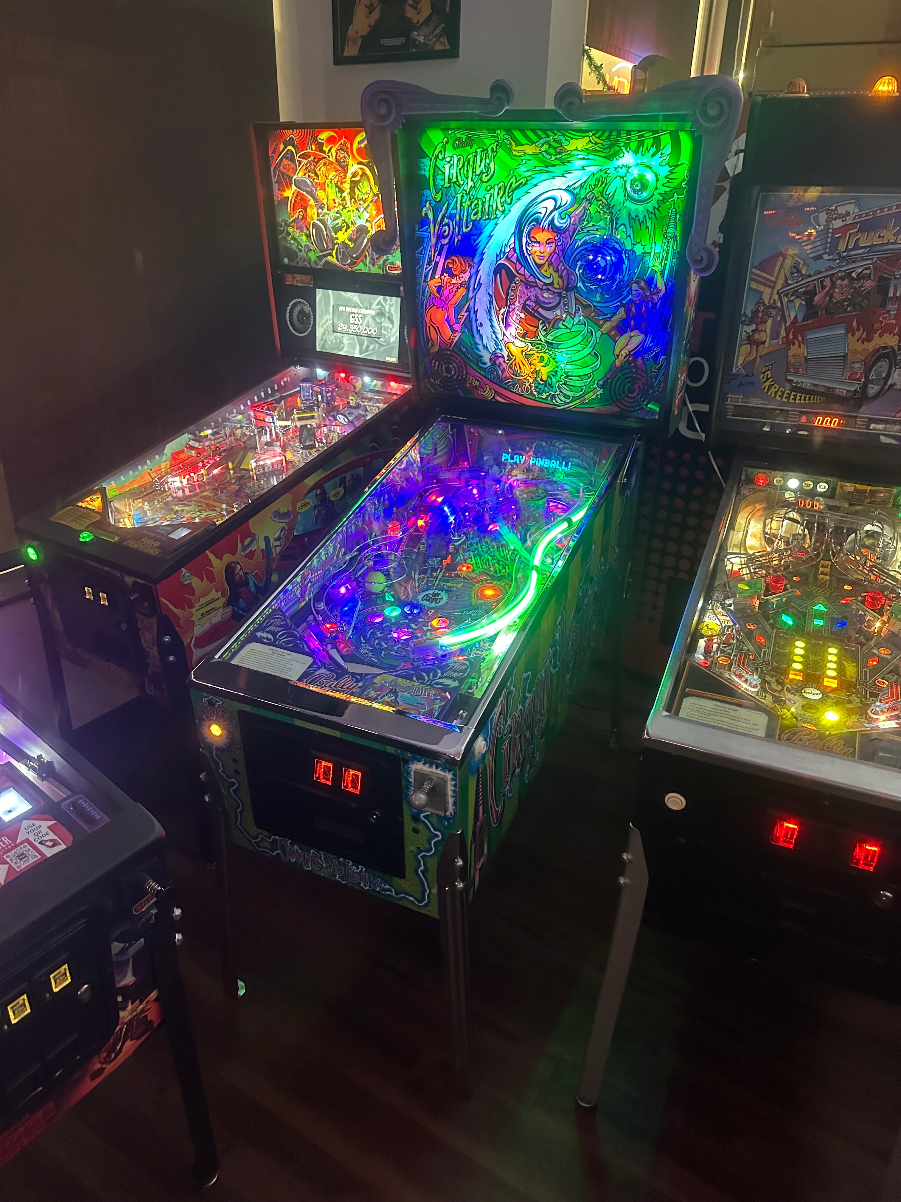 Bally Cirqus Voltaire Pinball Machine