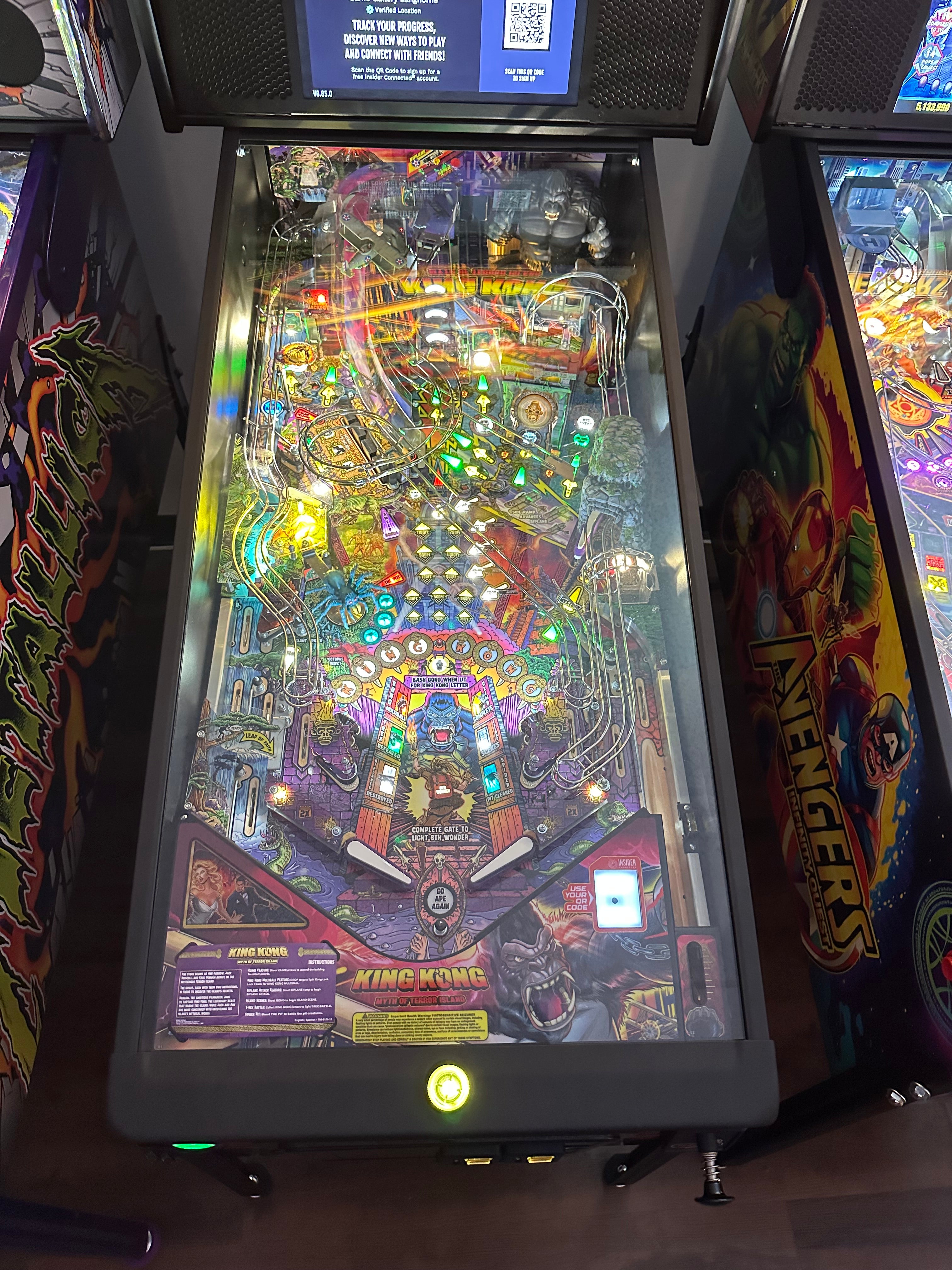Stern Pinball King Kong: Myth of Terror Island Premium Pinball Machine