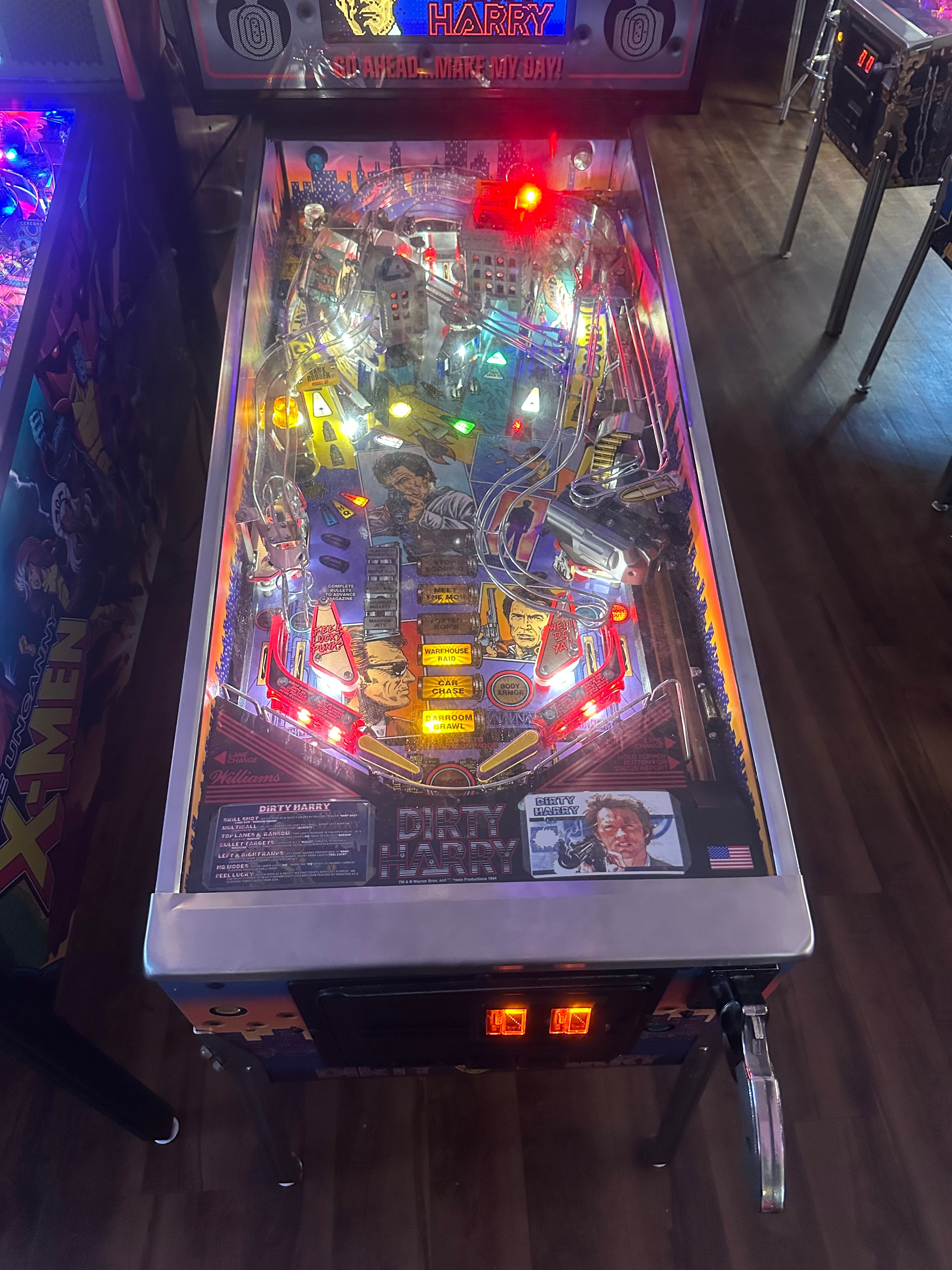 Williams Dirty Harry Pinball Machine