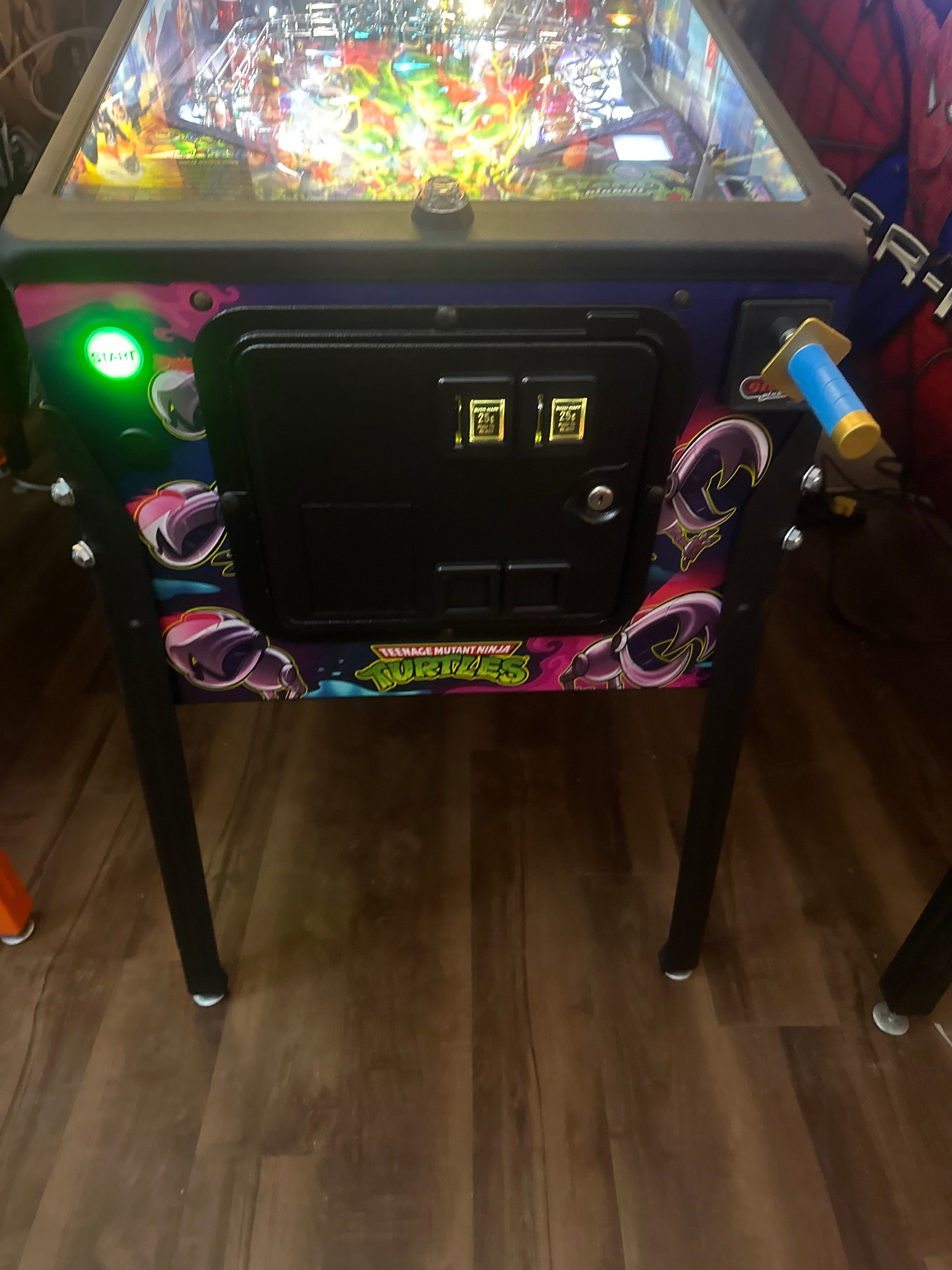Stern Pinball LOADED Teenage Mutant Ninja Turtles Premium Pinball Machine