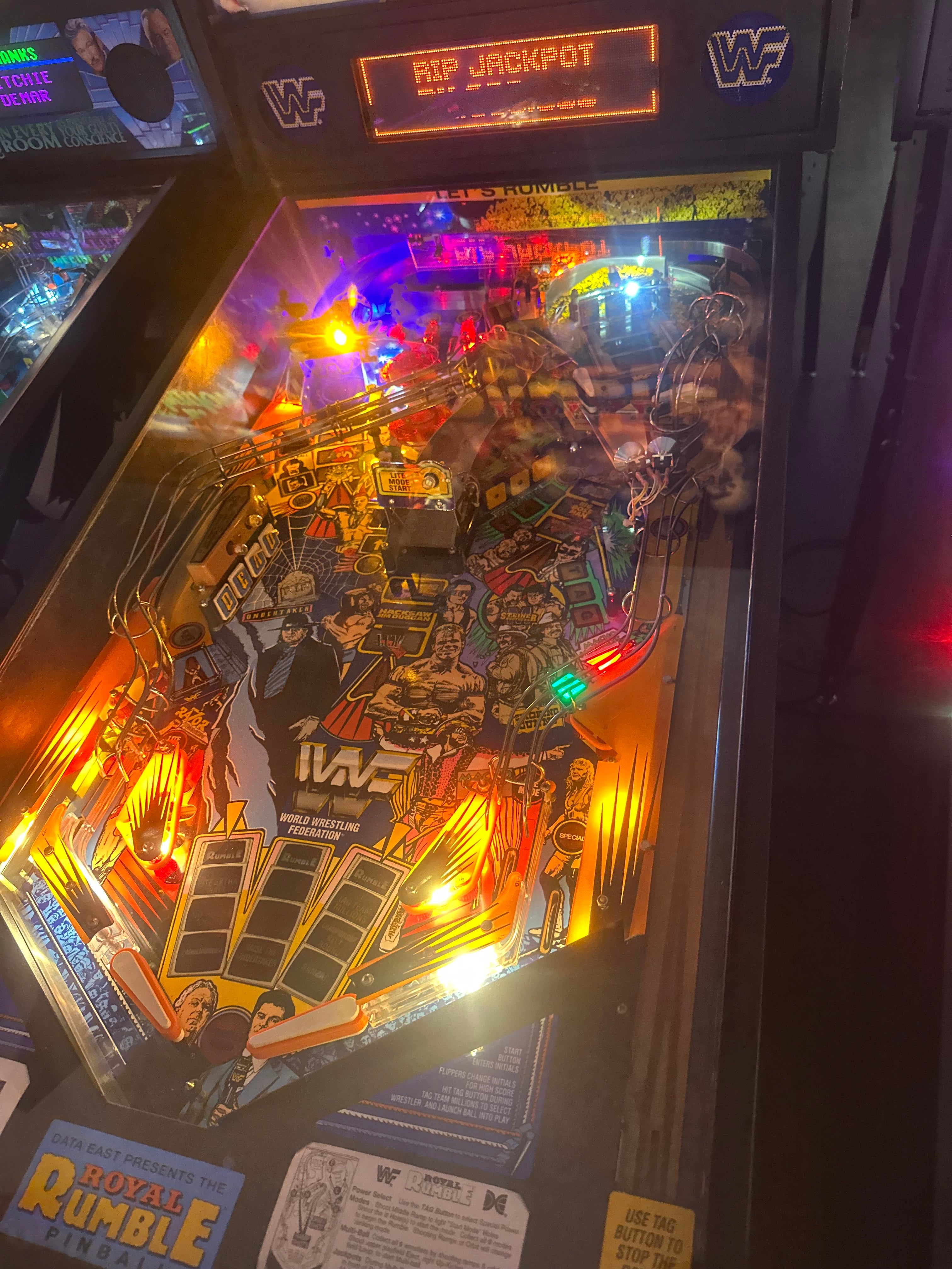 Data East Royal Rumble WWF Pinball Machine