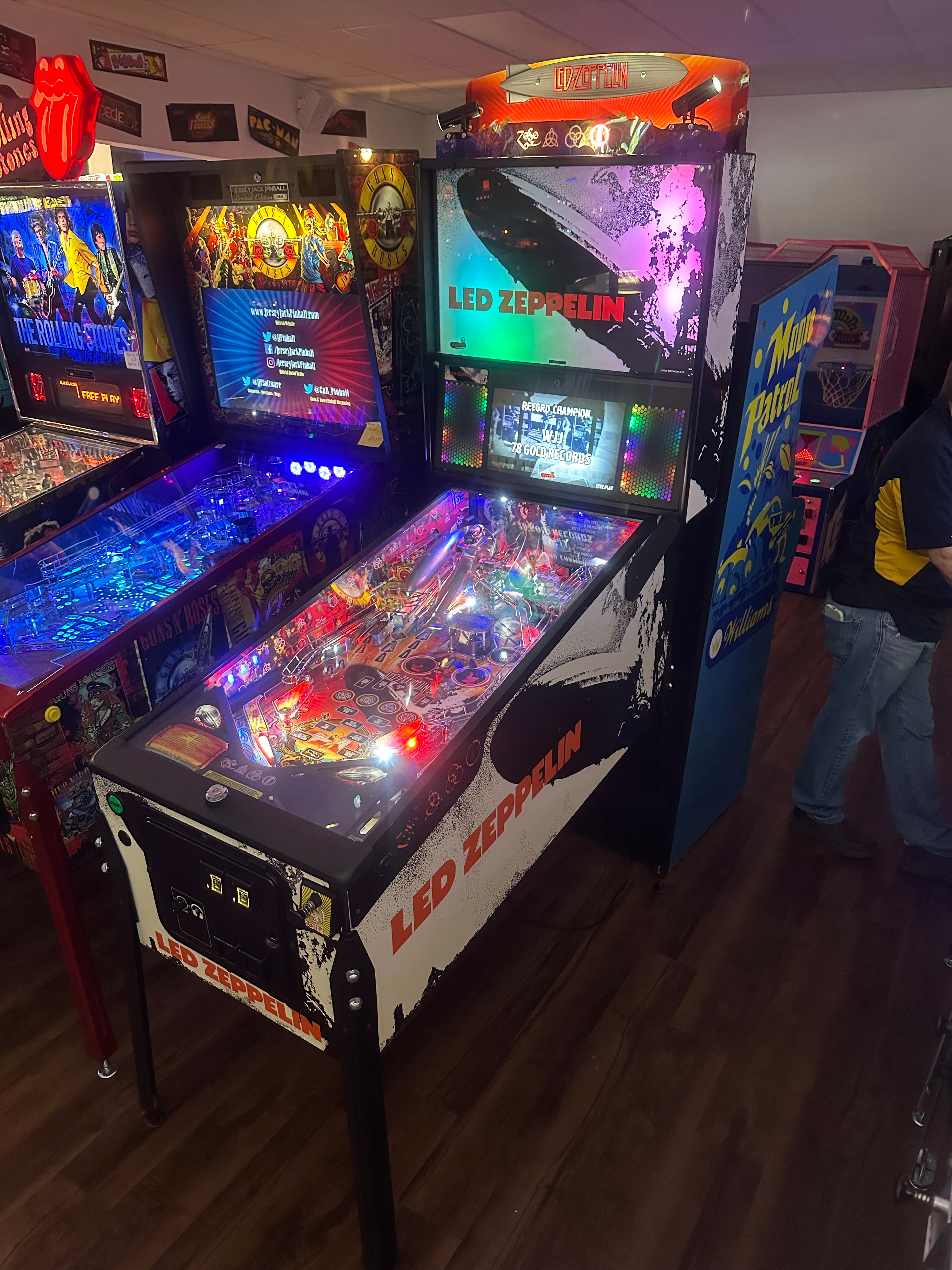 Stern Pinball LOADED Led Zeppelin Premium Pinball Machine with Official Topper