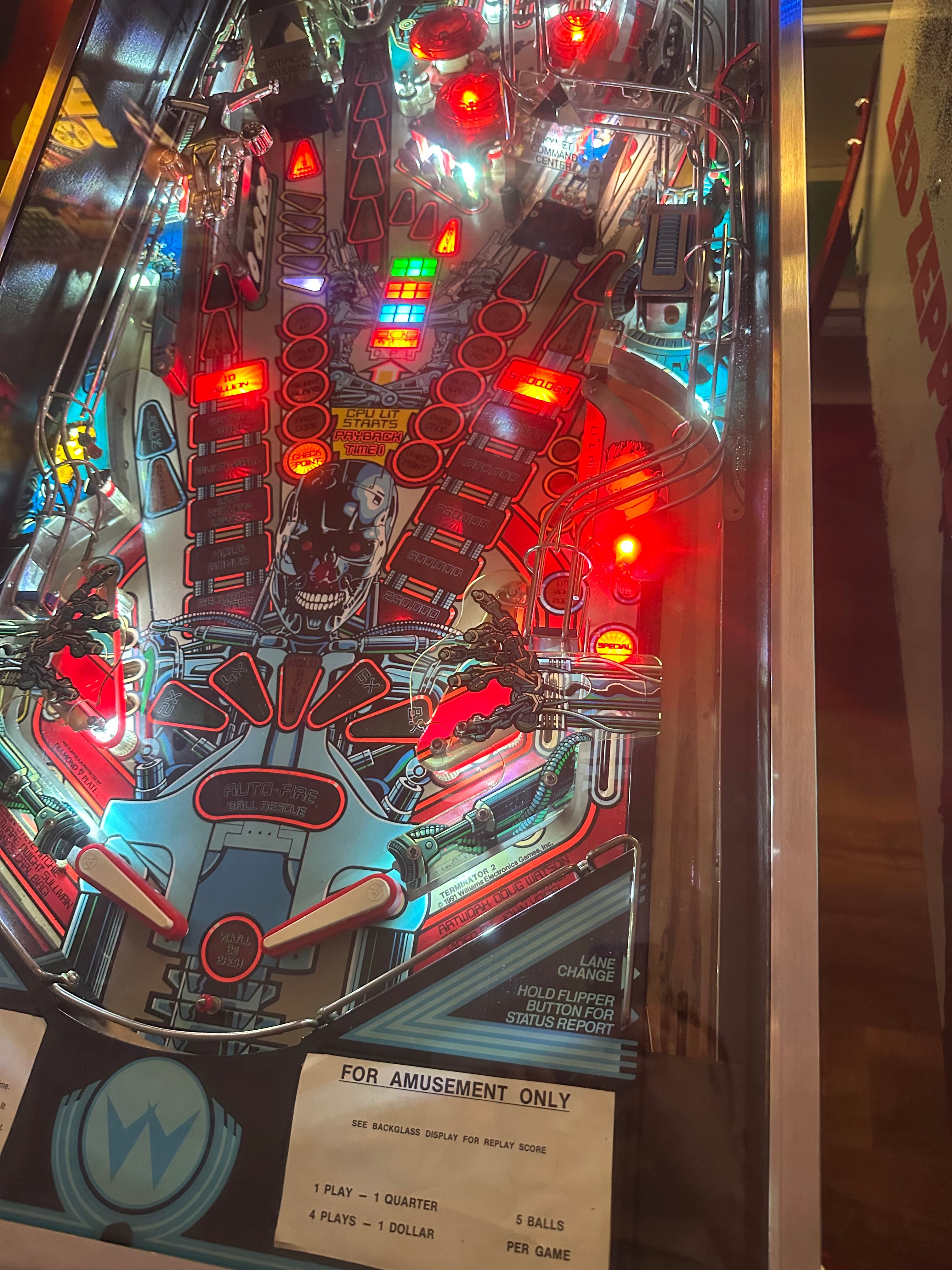 Williams Terminator 2: Judgement Day Pinball Machine