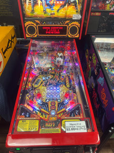 Stern Pinball KISS Limited Edition Pinball Machine with Stern Topper