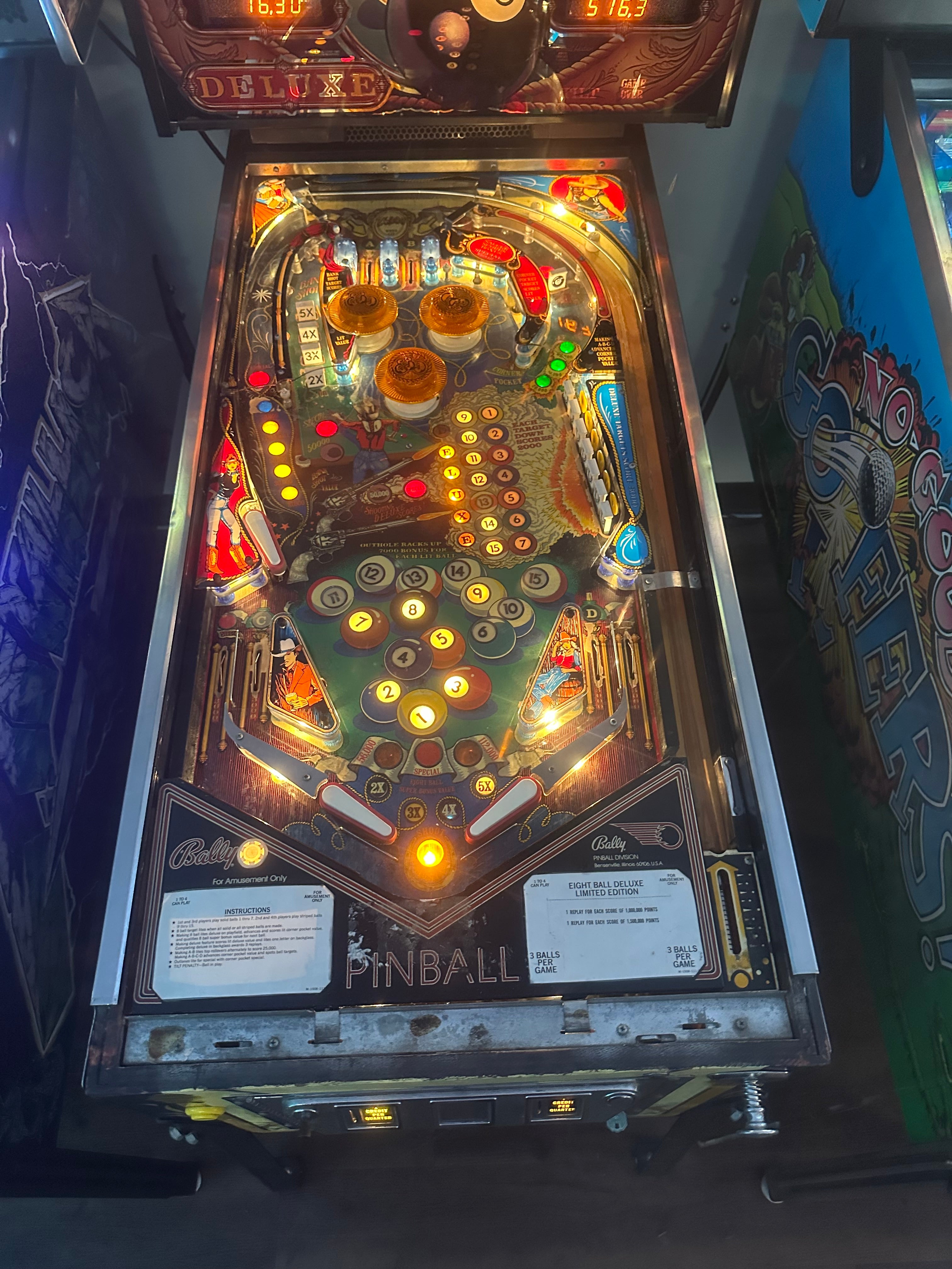 Bally Eight Ball Deluxe Pinball Machine
