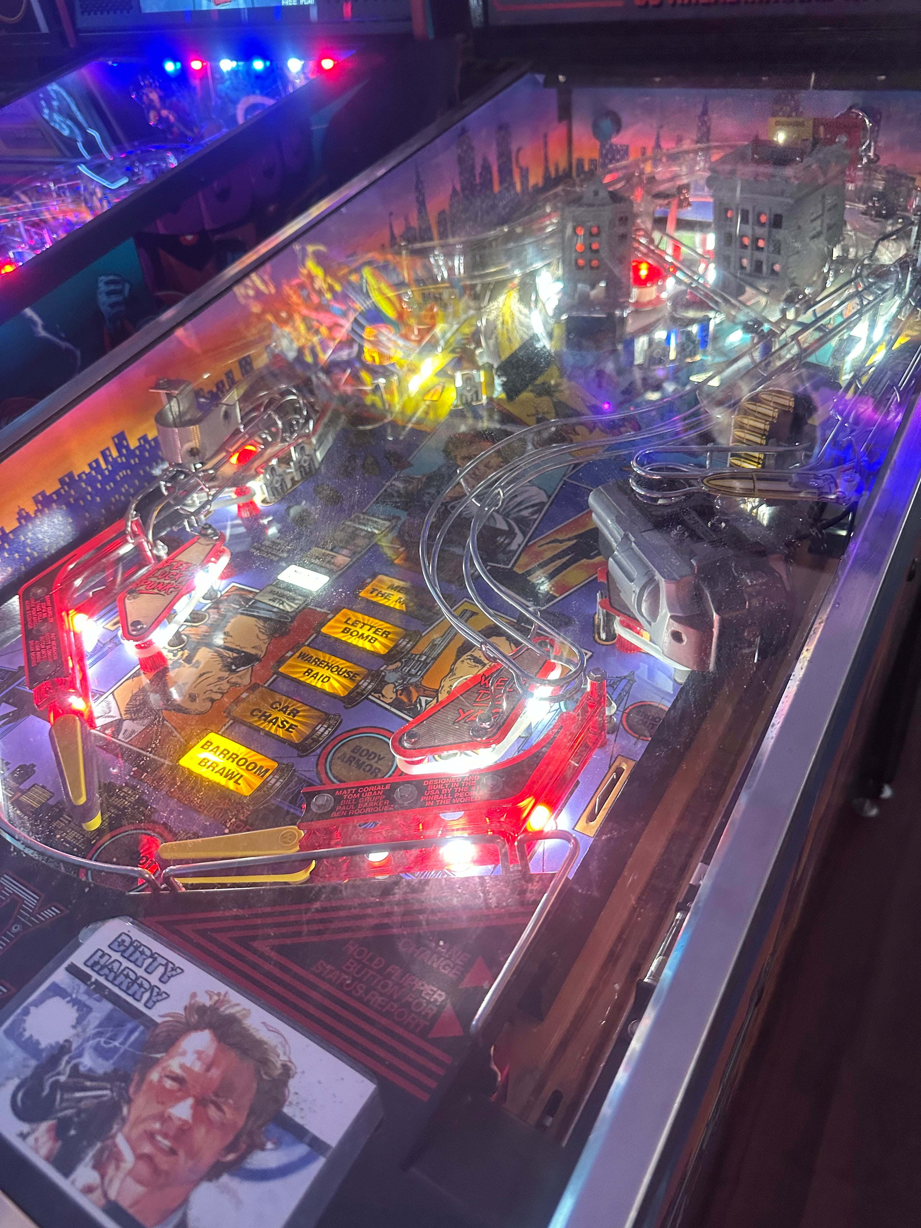 Williams Dirty Harry Pinball Machine