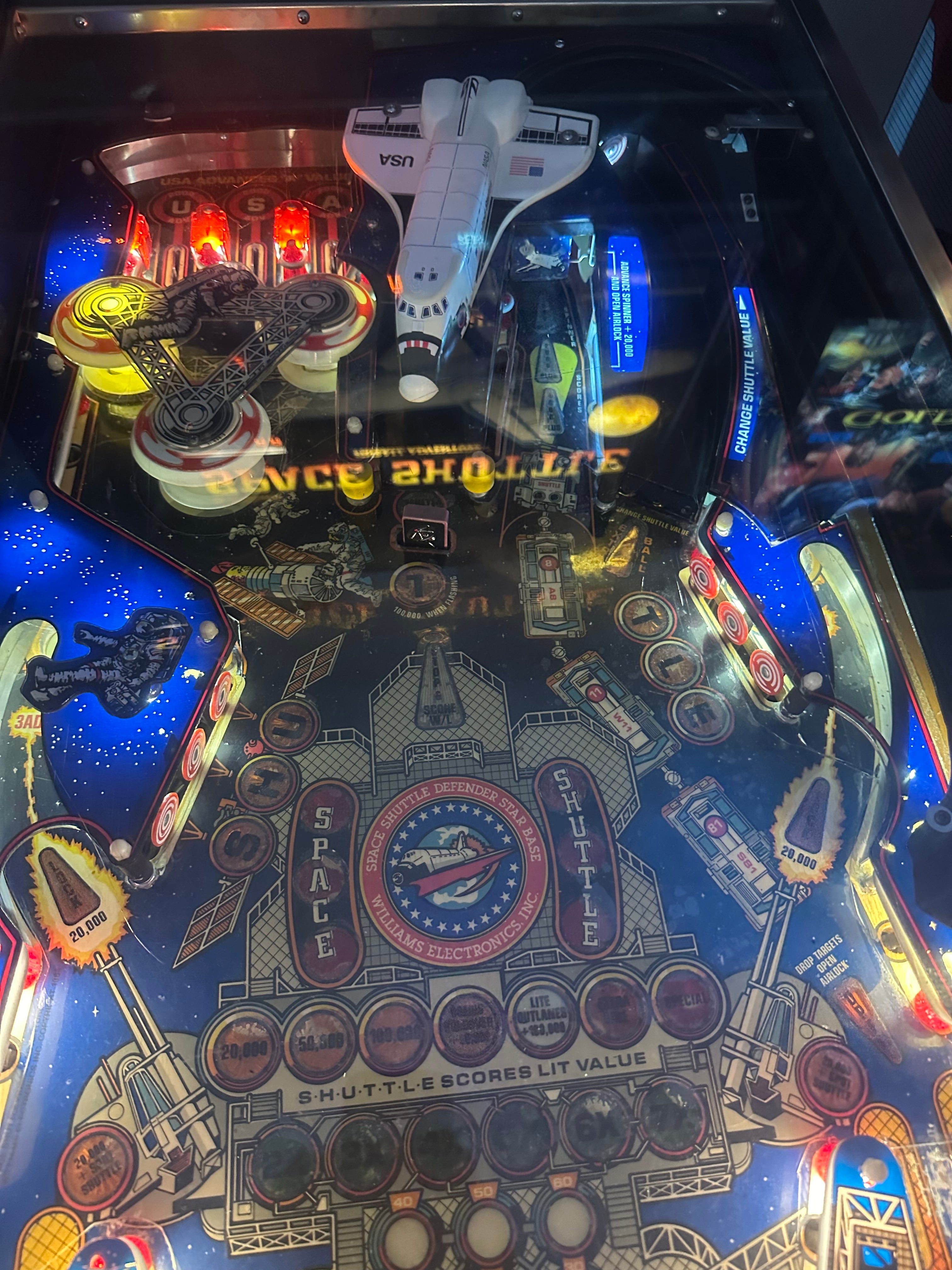 Williams Space Shuttle Pinball Machine