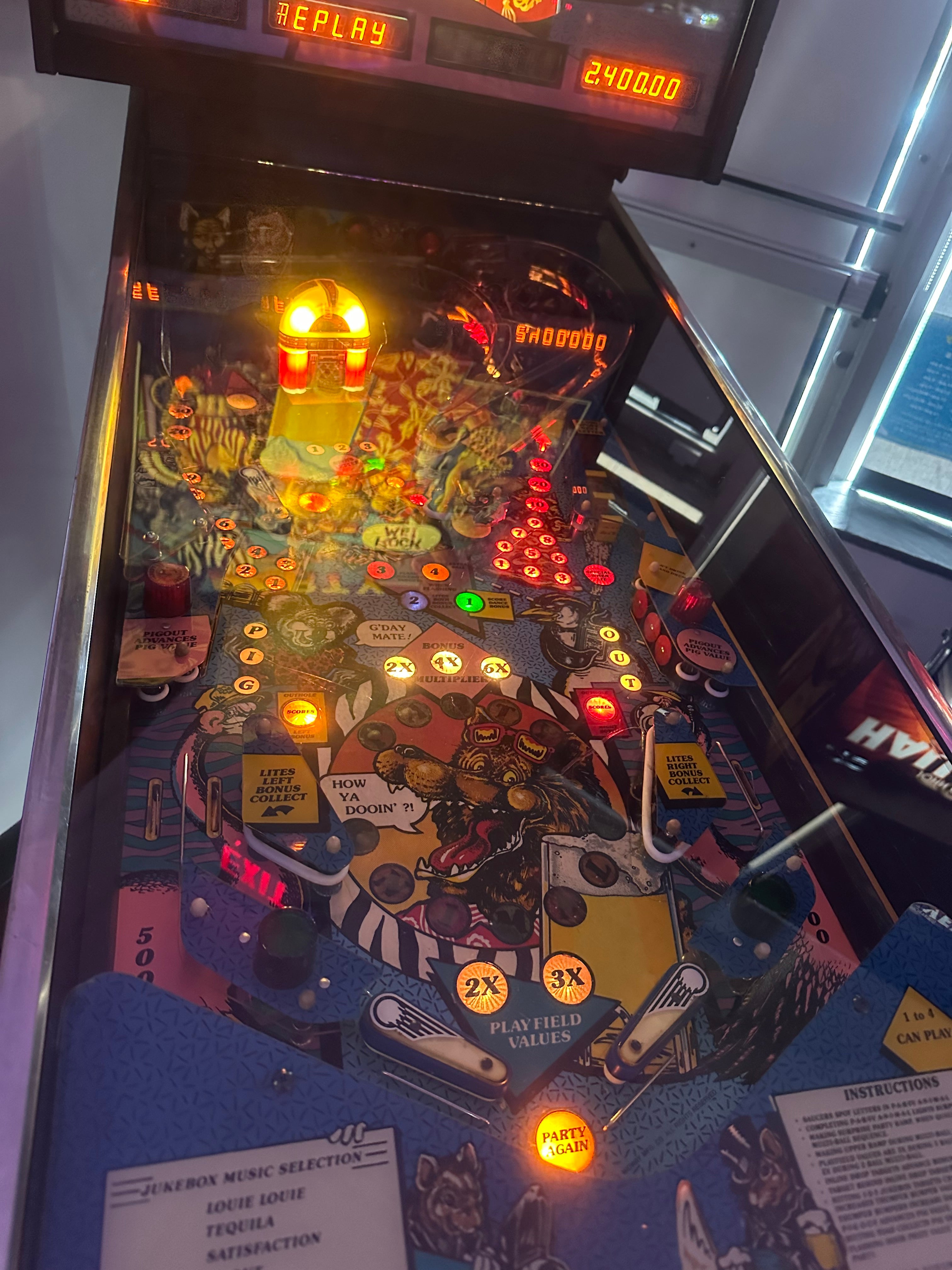 Bally Party Animal Pinball Machine
