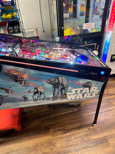 Stern Pinball LOADED Star Wars Premium Pinball Machine