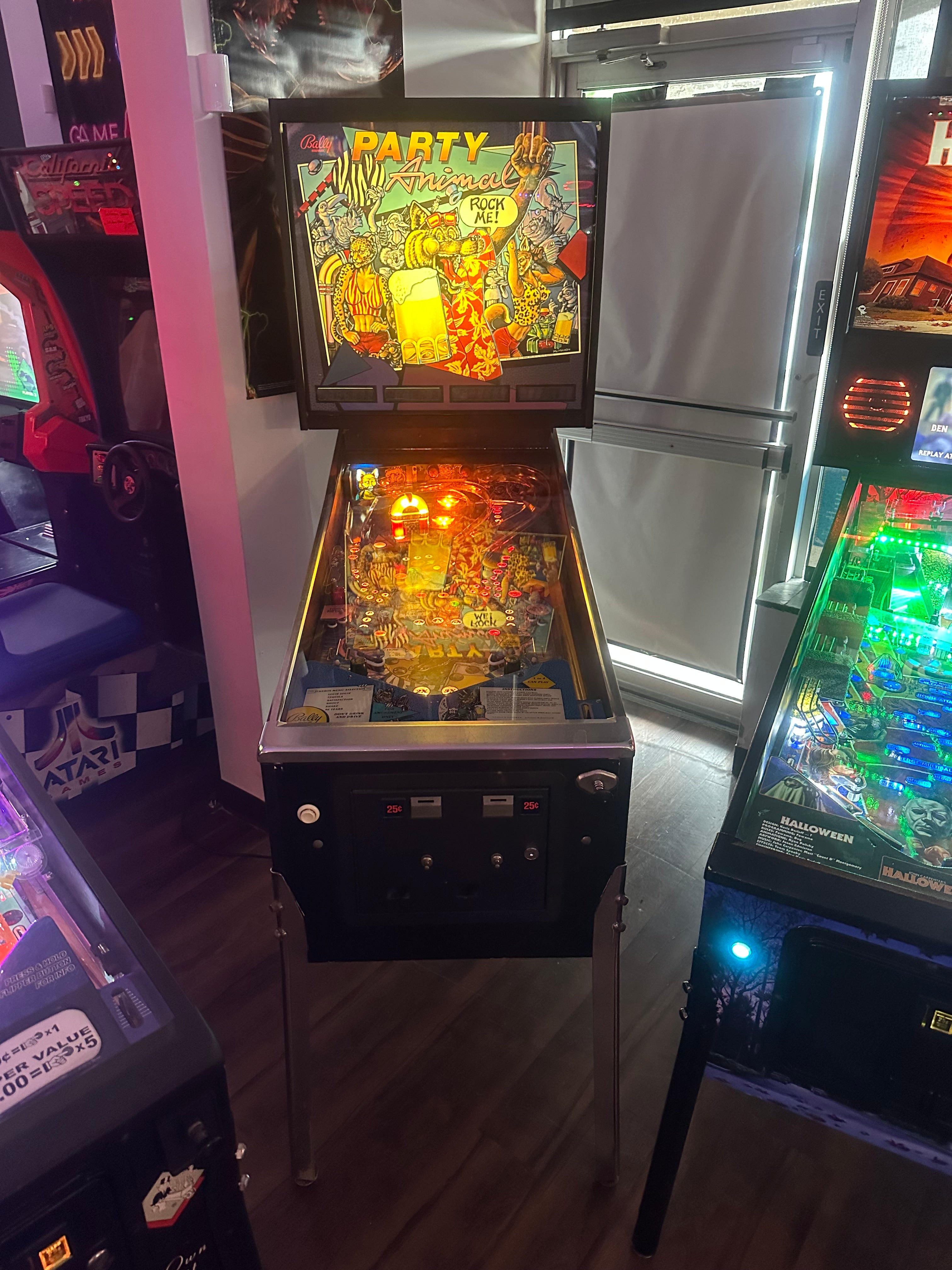 Bally Party Animal Pinball Machine