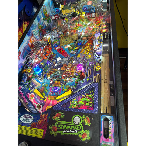 Image of Stern Pinball Teenage Mutant Ninja Turtles Premium Pinball Machine