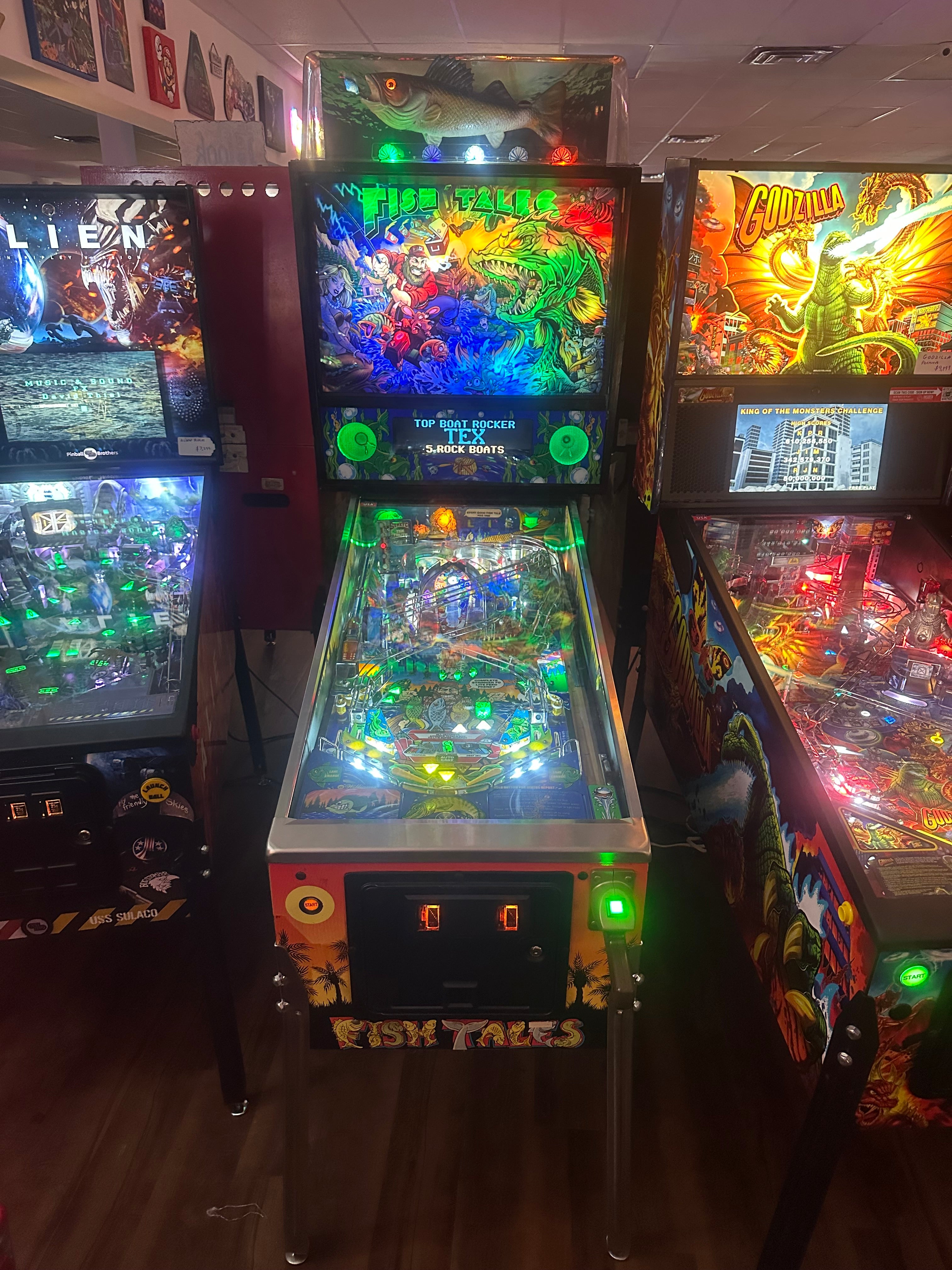 Williams LOADED Fish Tales Pinball Machine