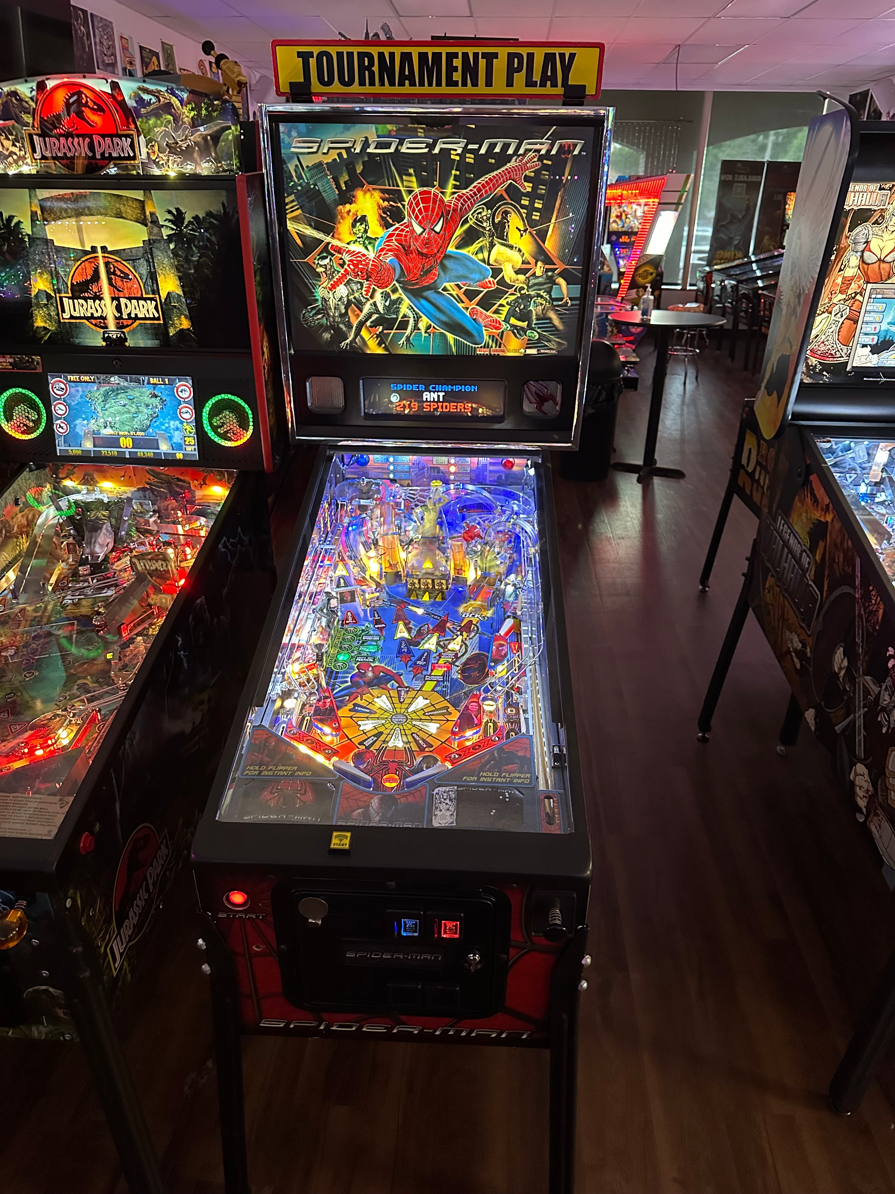 Stern Pinball LOADED Spider-Man Pinball Machine