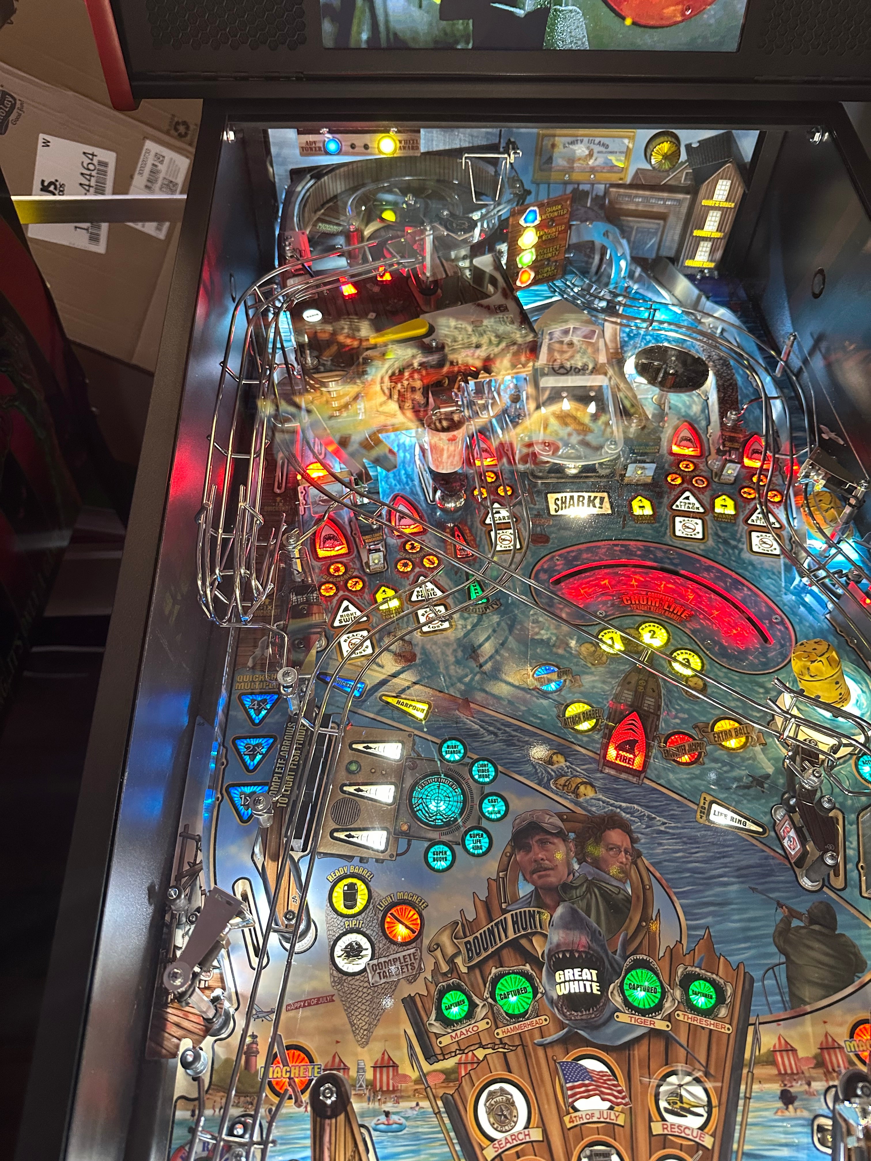 Stern Pinball Jaws Premium Pinball Machine