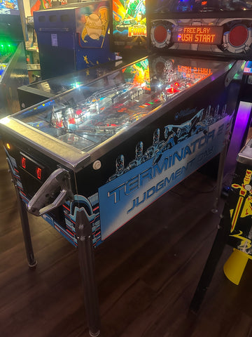 Image of Williams Terminator 2: Judgement Day Pinball Machine