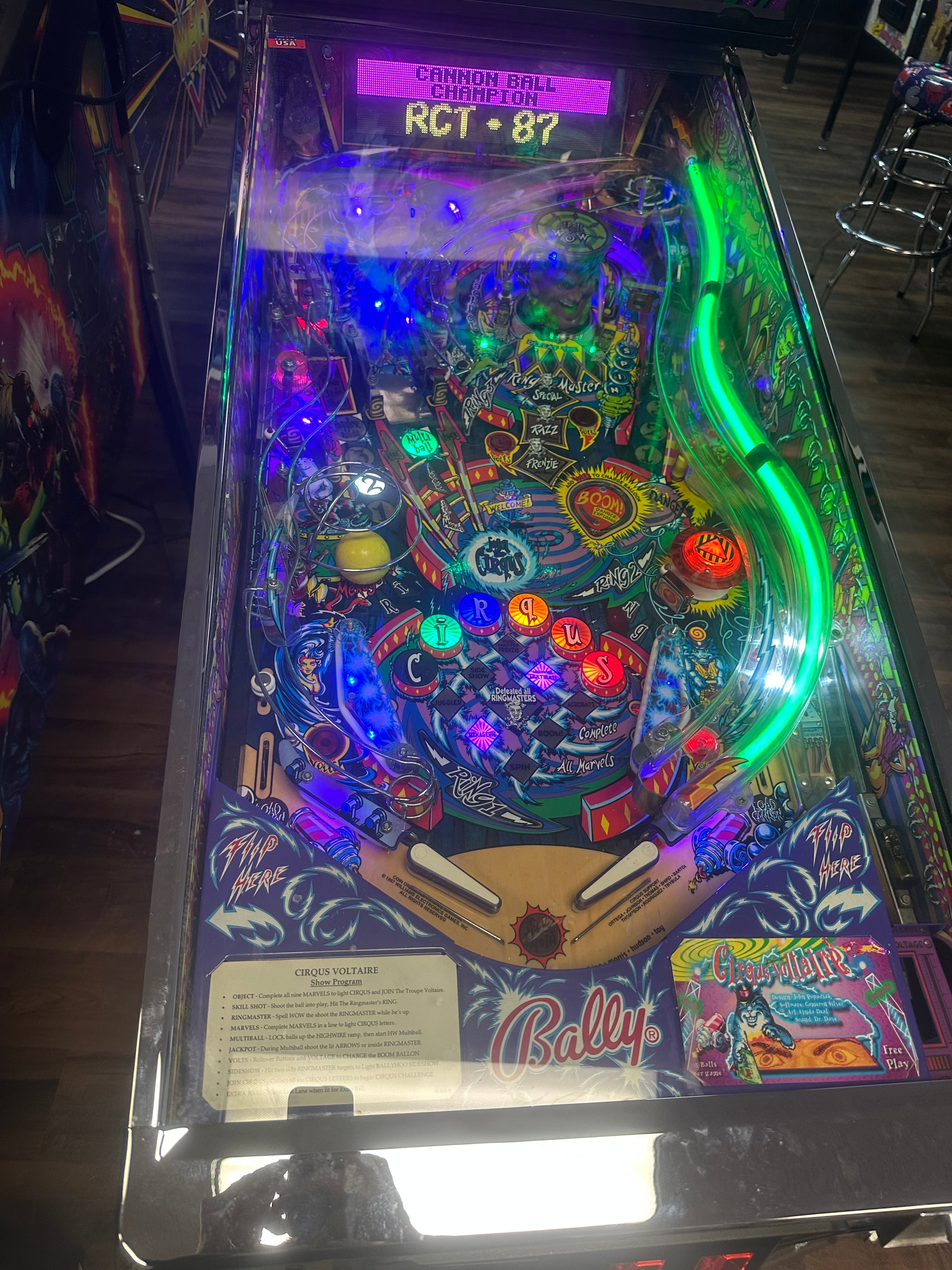 Bally Cirqus Voltaire Pinball Machine