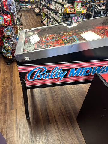 Image of Bally Black Belt Pinball Machine