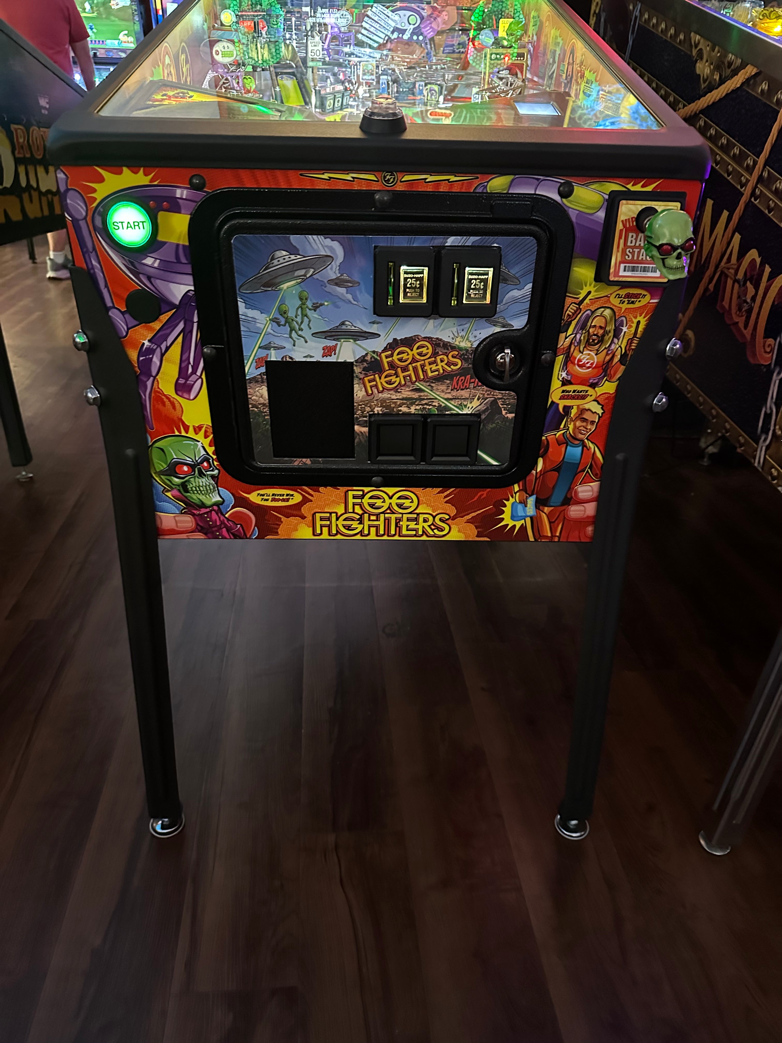 Stern Pinball LOADED Foo Fighters Premium Pinball Machine